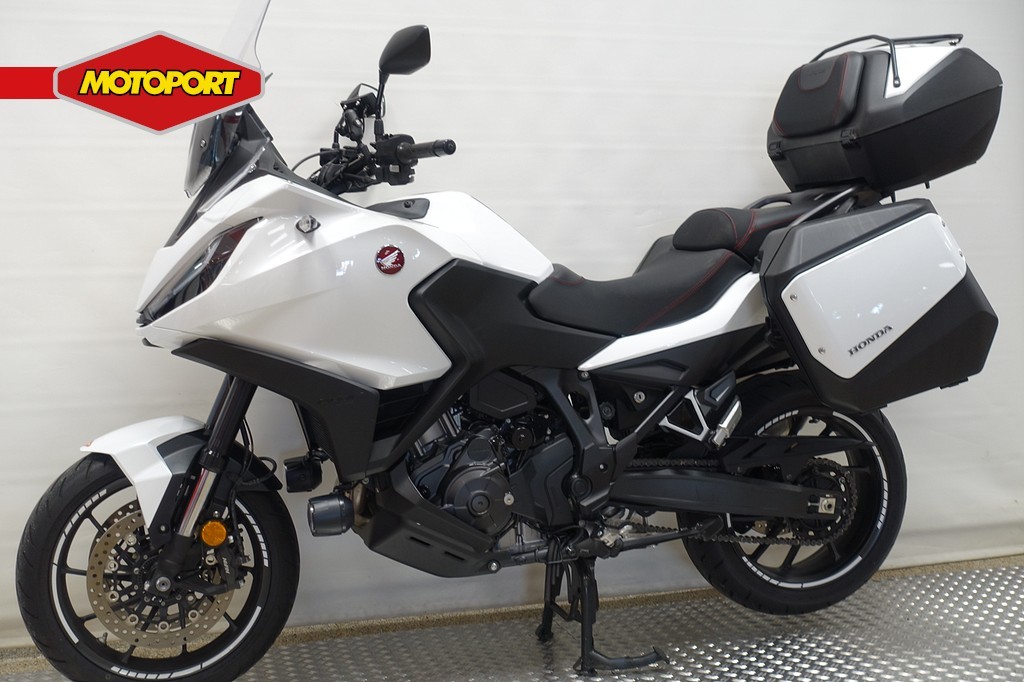 HONDA - NT 1100 DCT