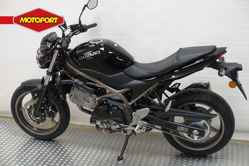 SUZUKI - SV 650 A