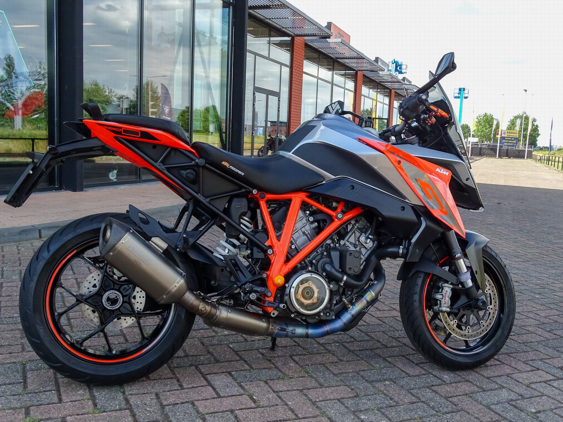 KTM 1290 SUPER DUKE GT