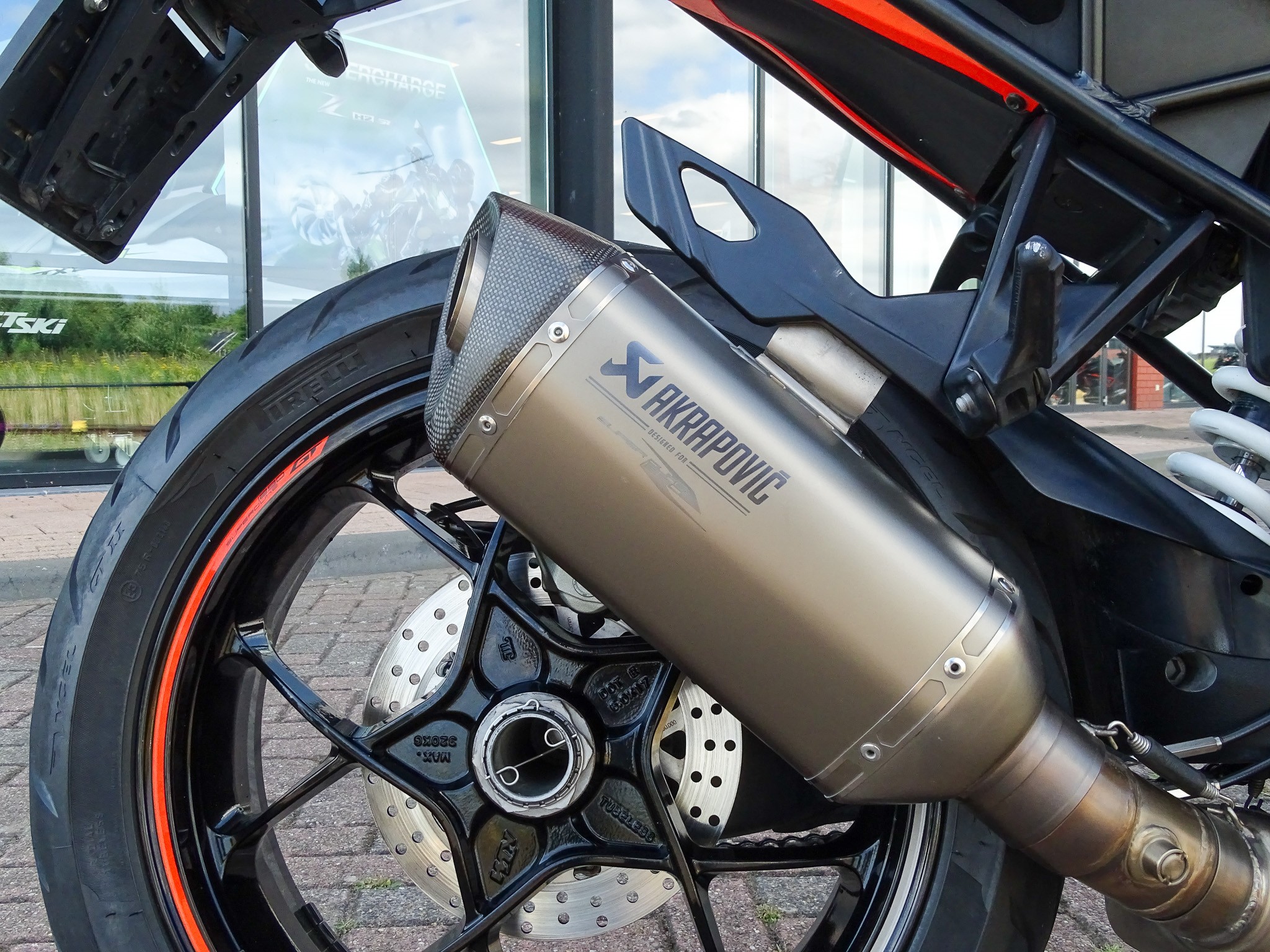 KTM 1290 SUPER DUKE GT
