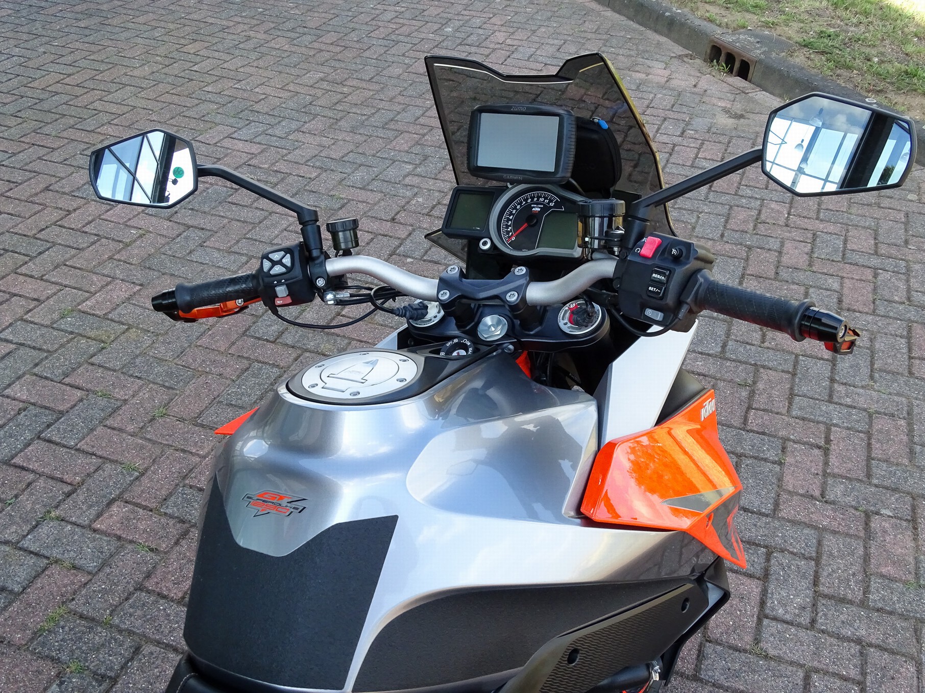 KTM 1290 SUPER DUKE GT
