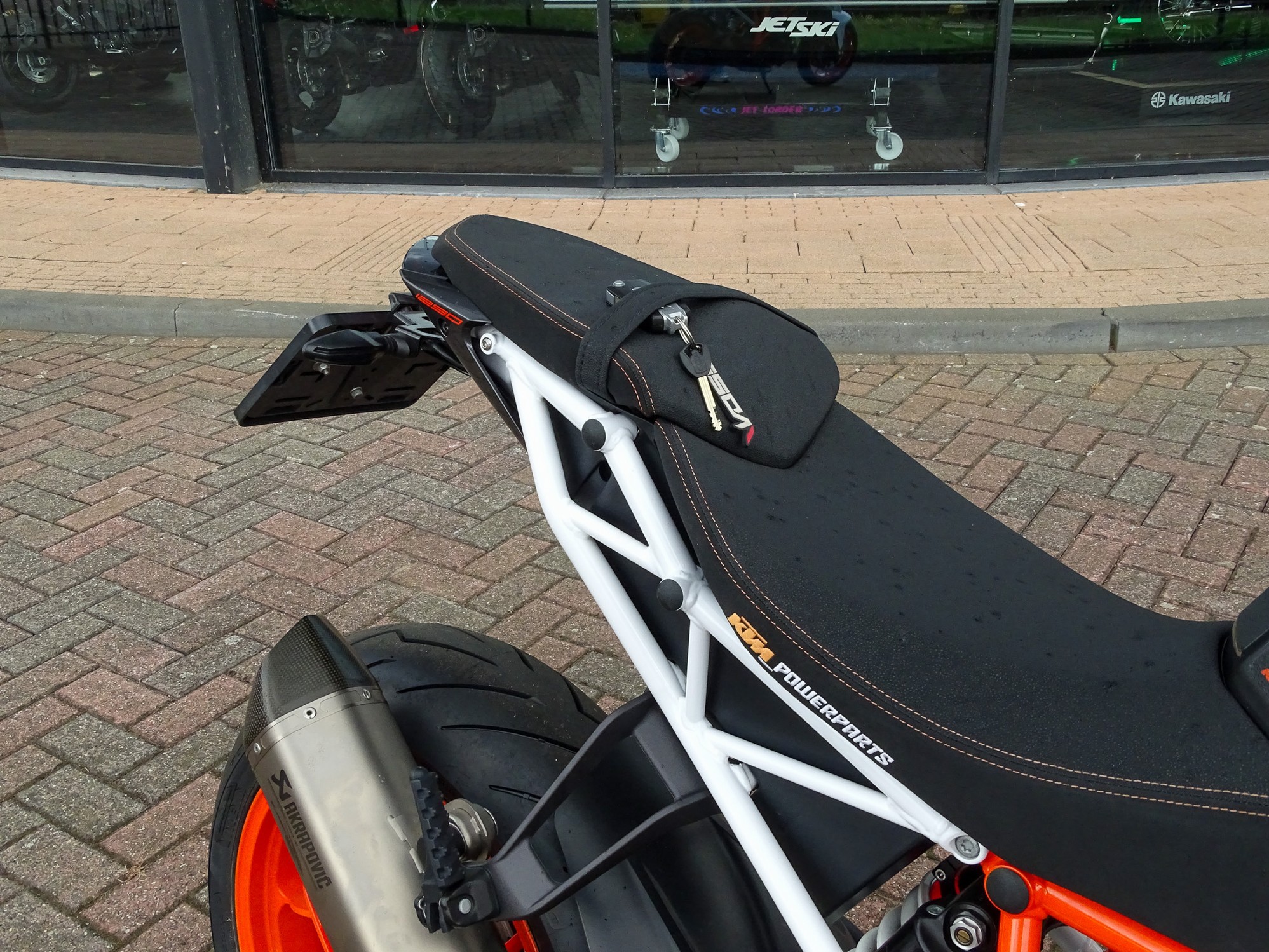 KTM 1290 SUPER DUKE R