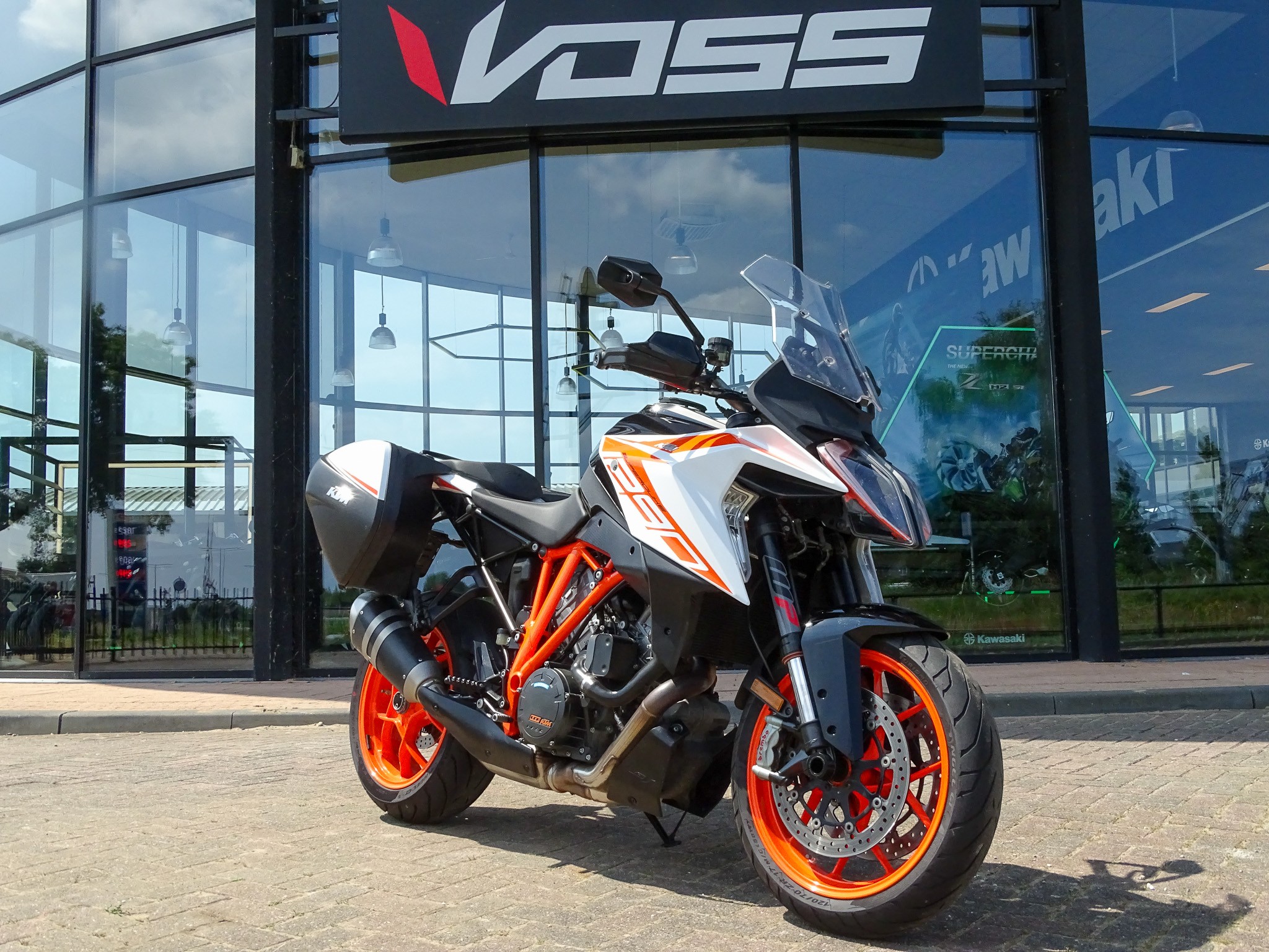 KTM 1290 SUPER DUKE GT
