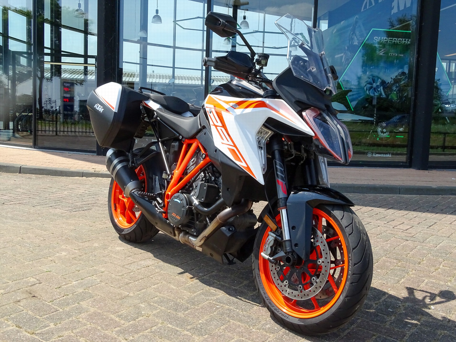 KTM 1290 SUPER DUKE GT