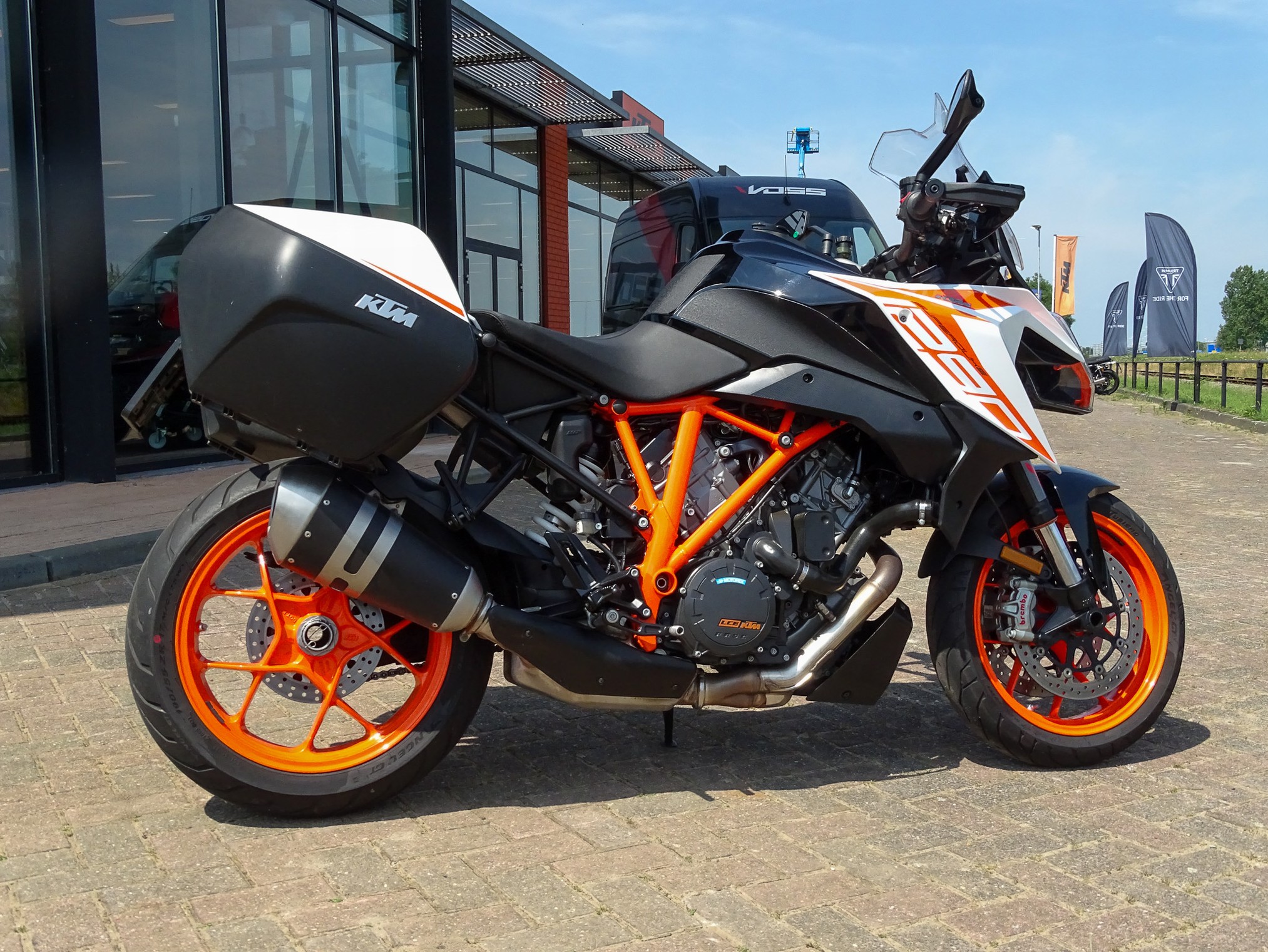 KTM 1290 SUPER DUKE GT