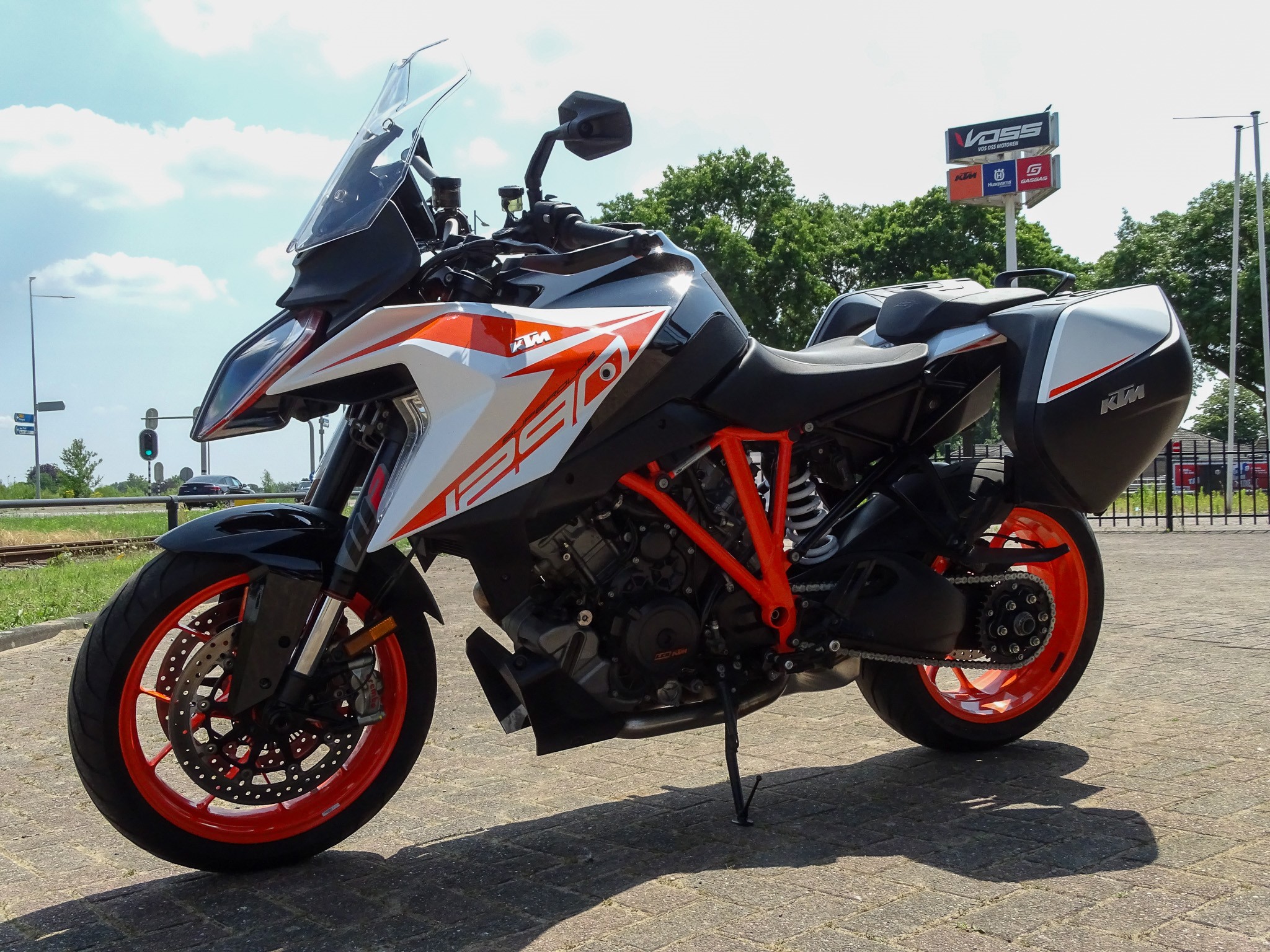 KTM 1290 SUPER DUKE GT