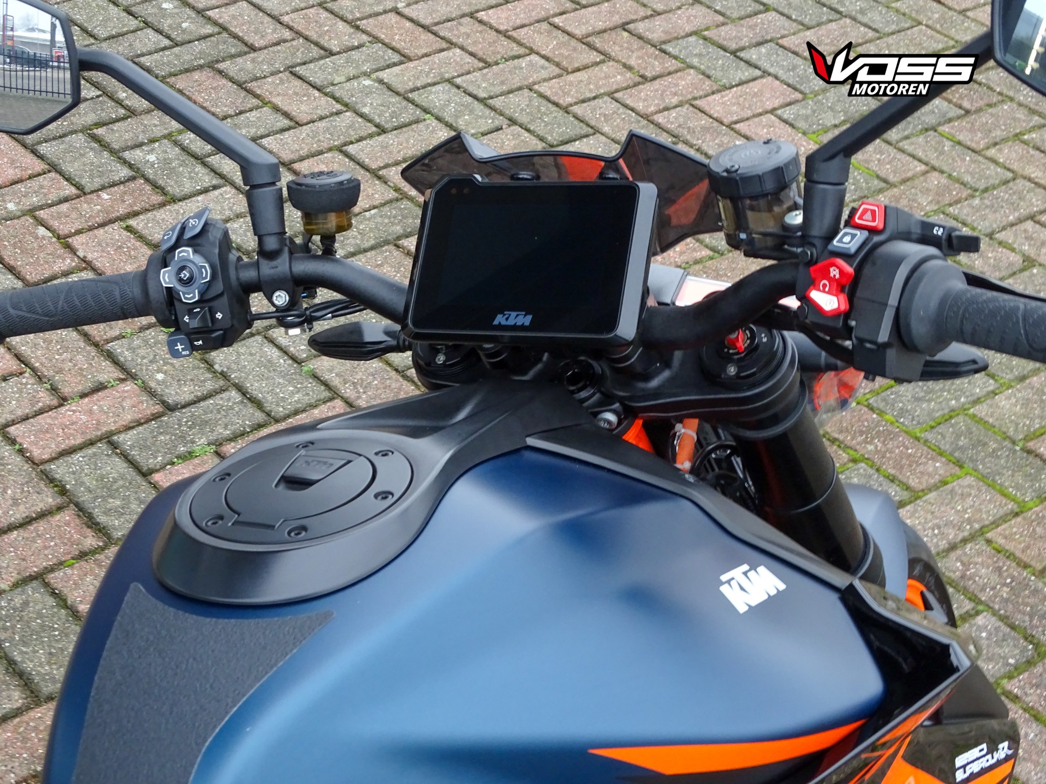 KTM 1290 SUPER DUKE R