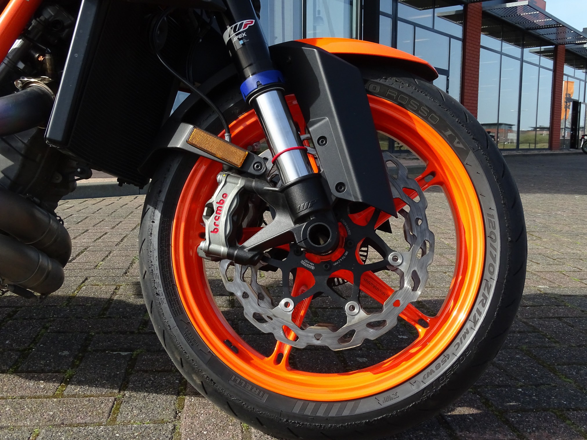 KTM 1290 SUPER DUKE R EVO