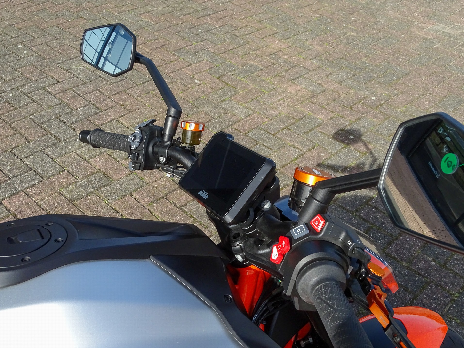 KTM 1290 SUPER DUKE R EVO