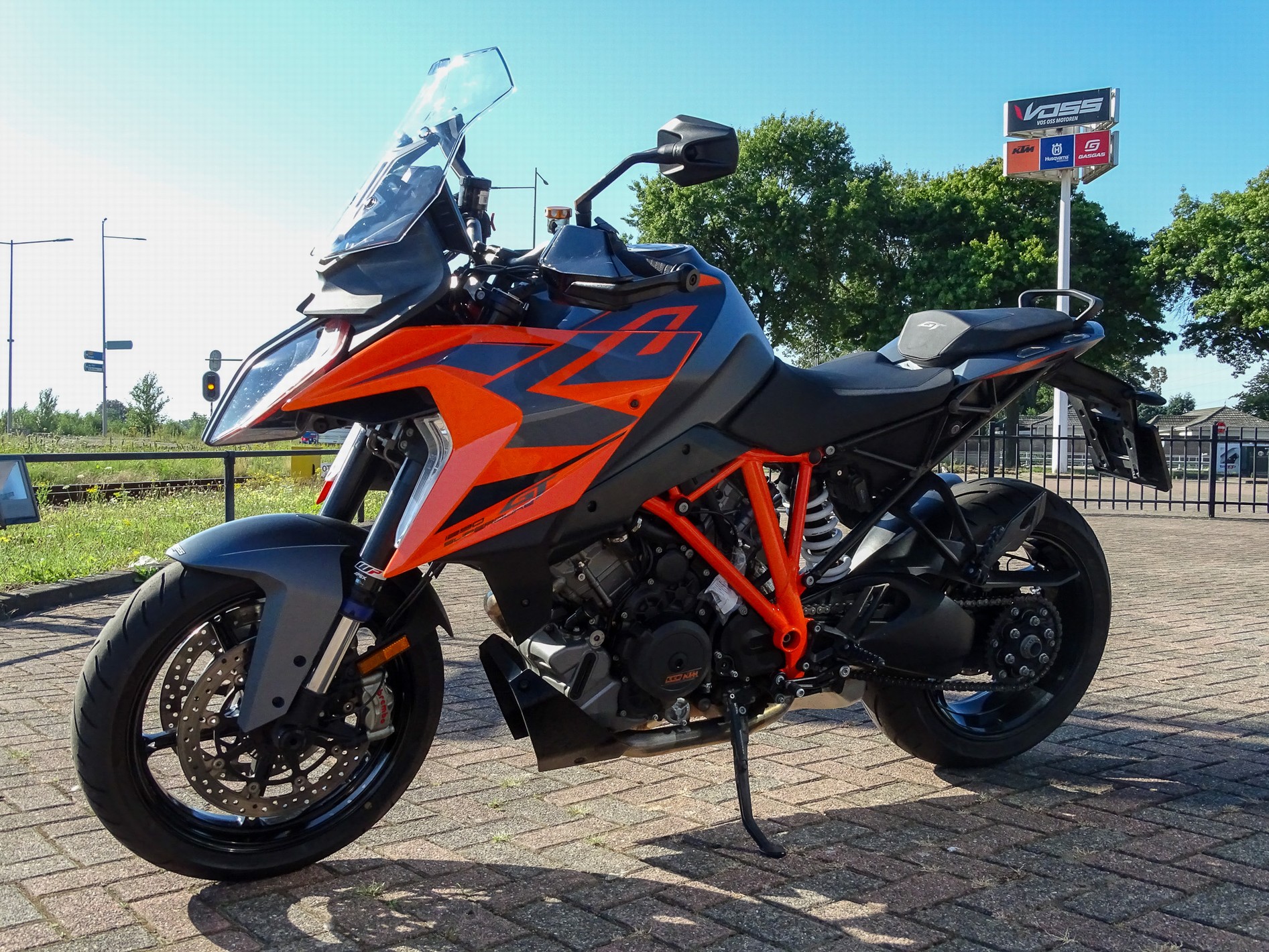 KTM 1290 SUPER DUKE GT