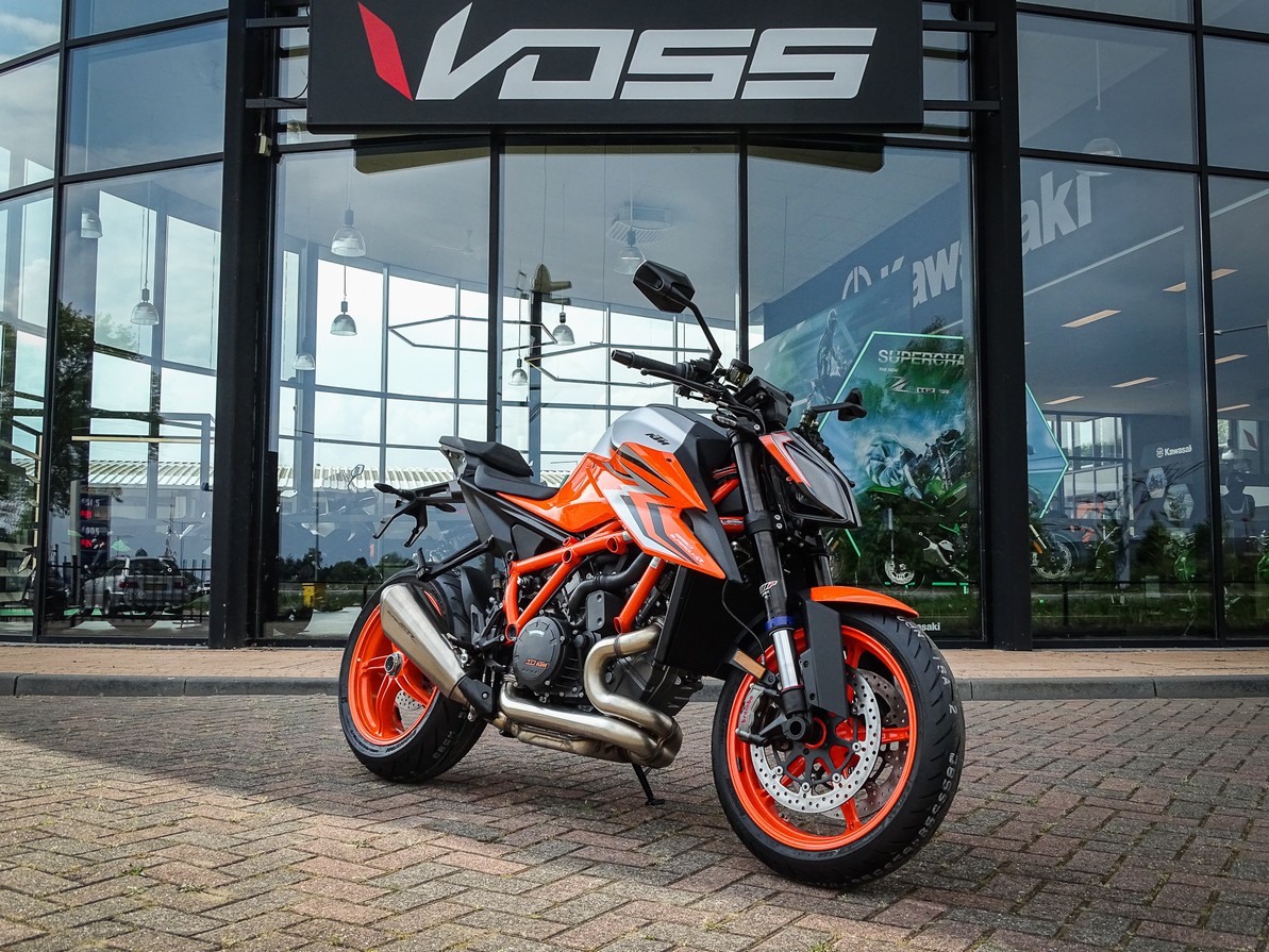 KTM - 1290 SUPER DUKE R EVO