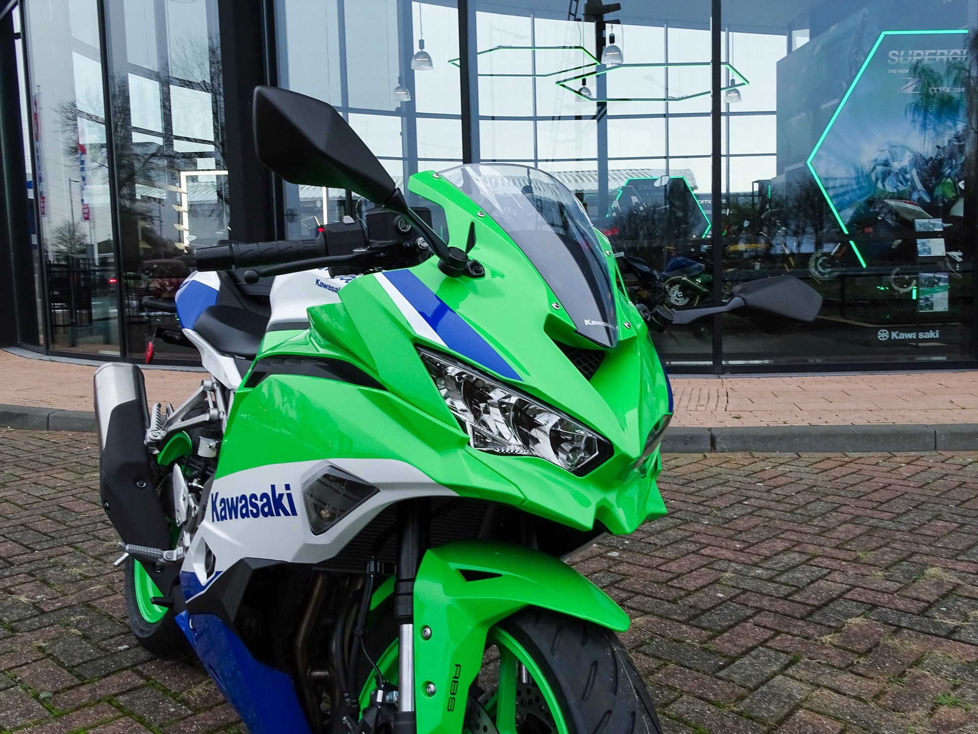KAWASAKI ZX-4RR 40TH