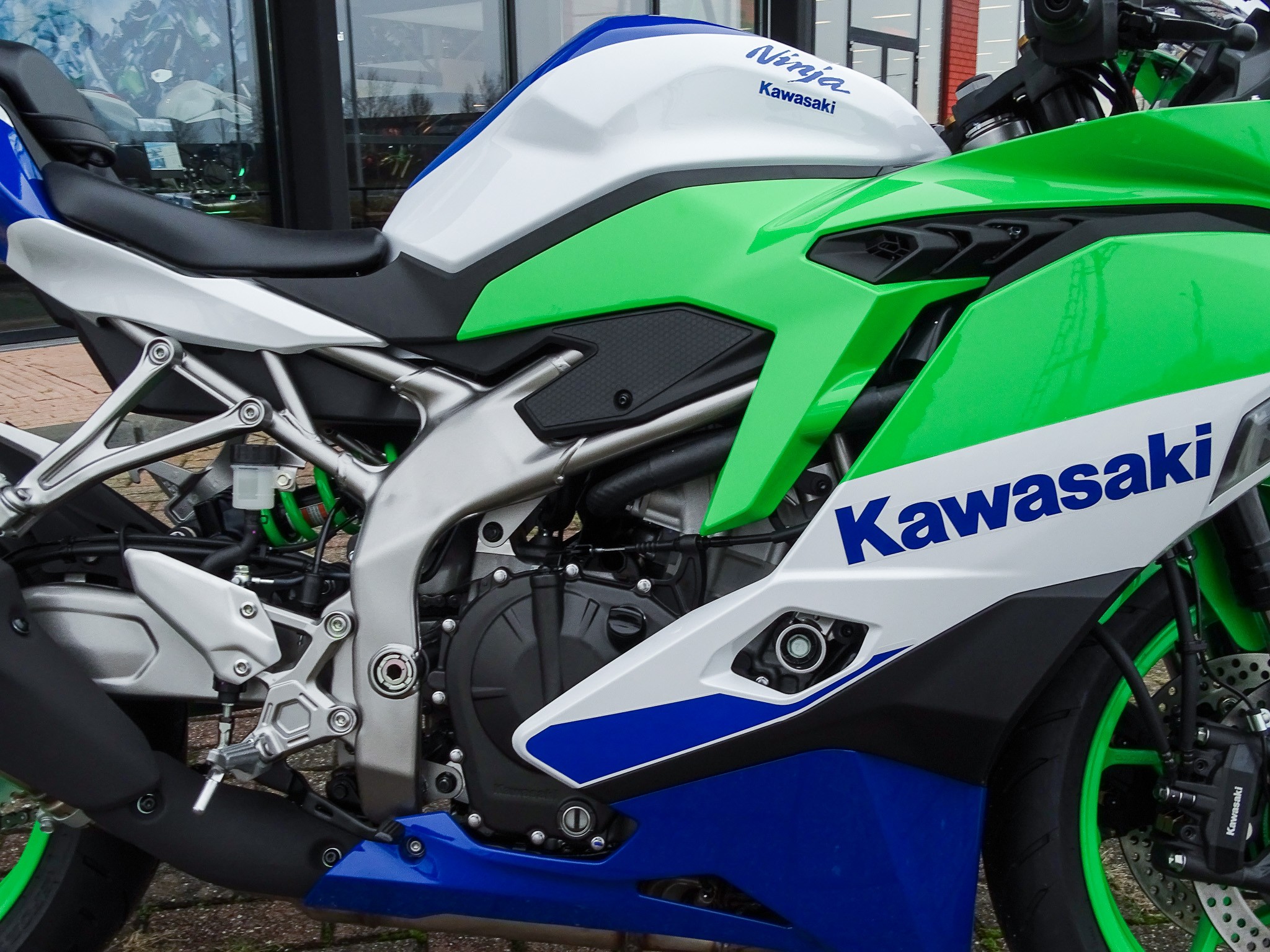 KAWASAKI ZX-4RR 40TH