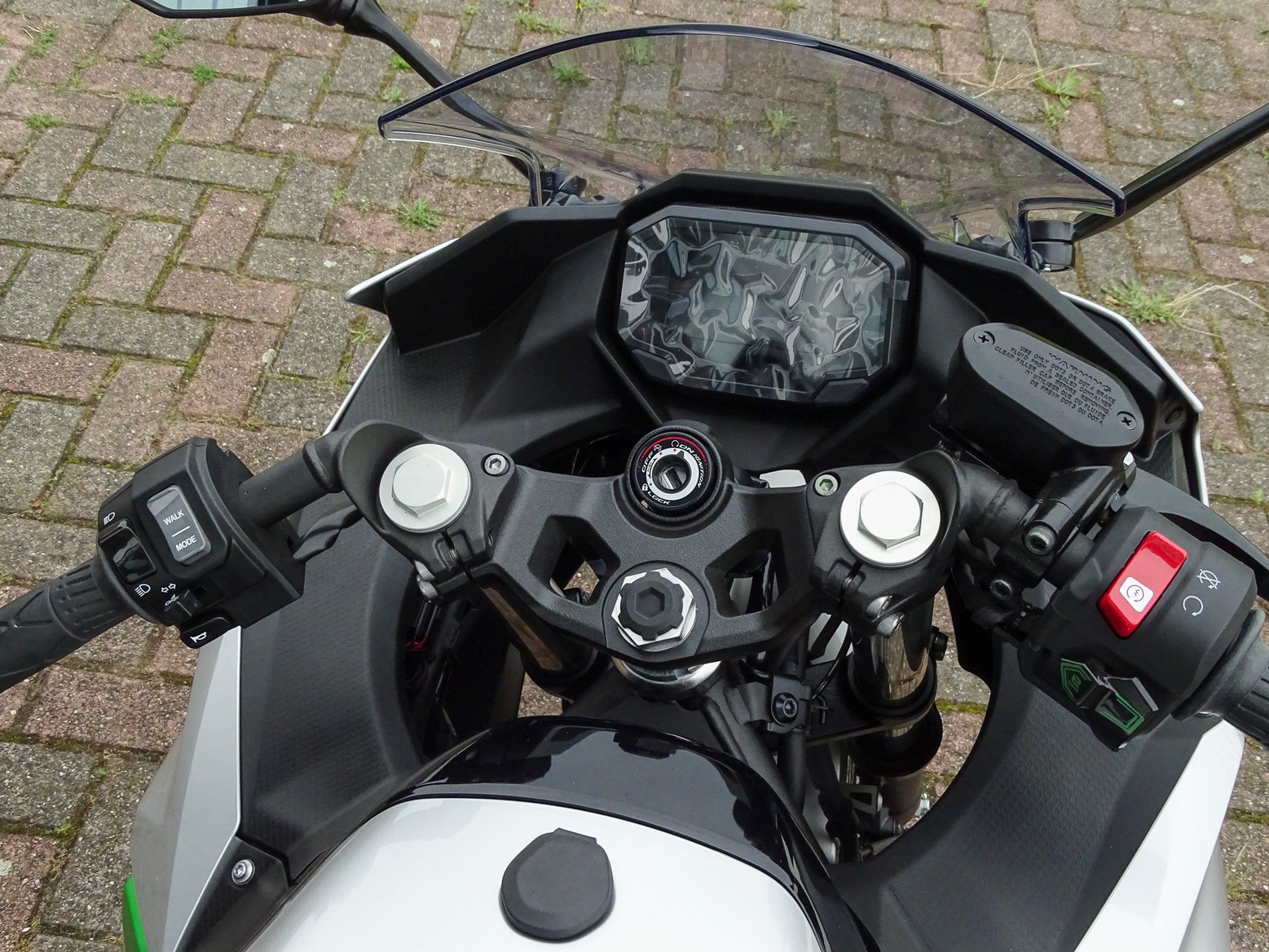 KAWASAKI NINJA E-1
