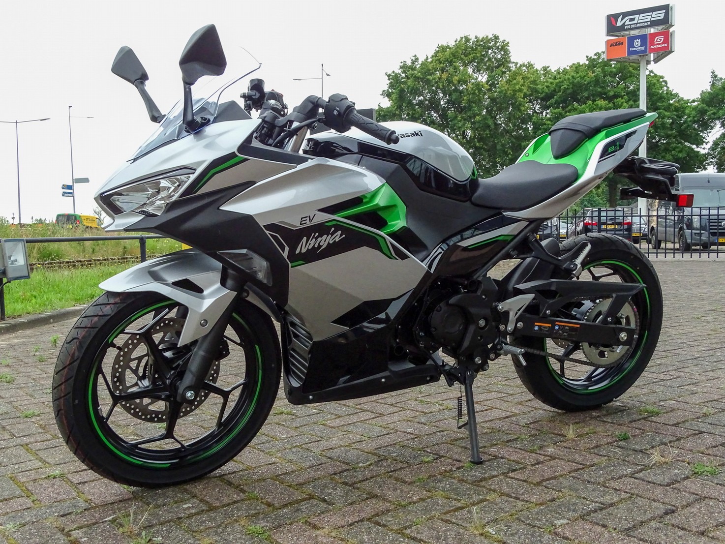 KAWASAKI NINJA E-1