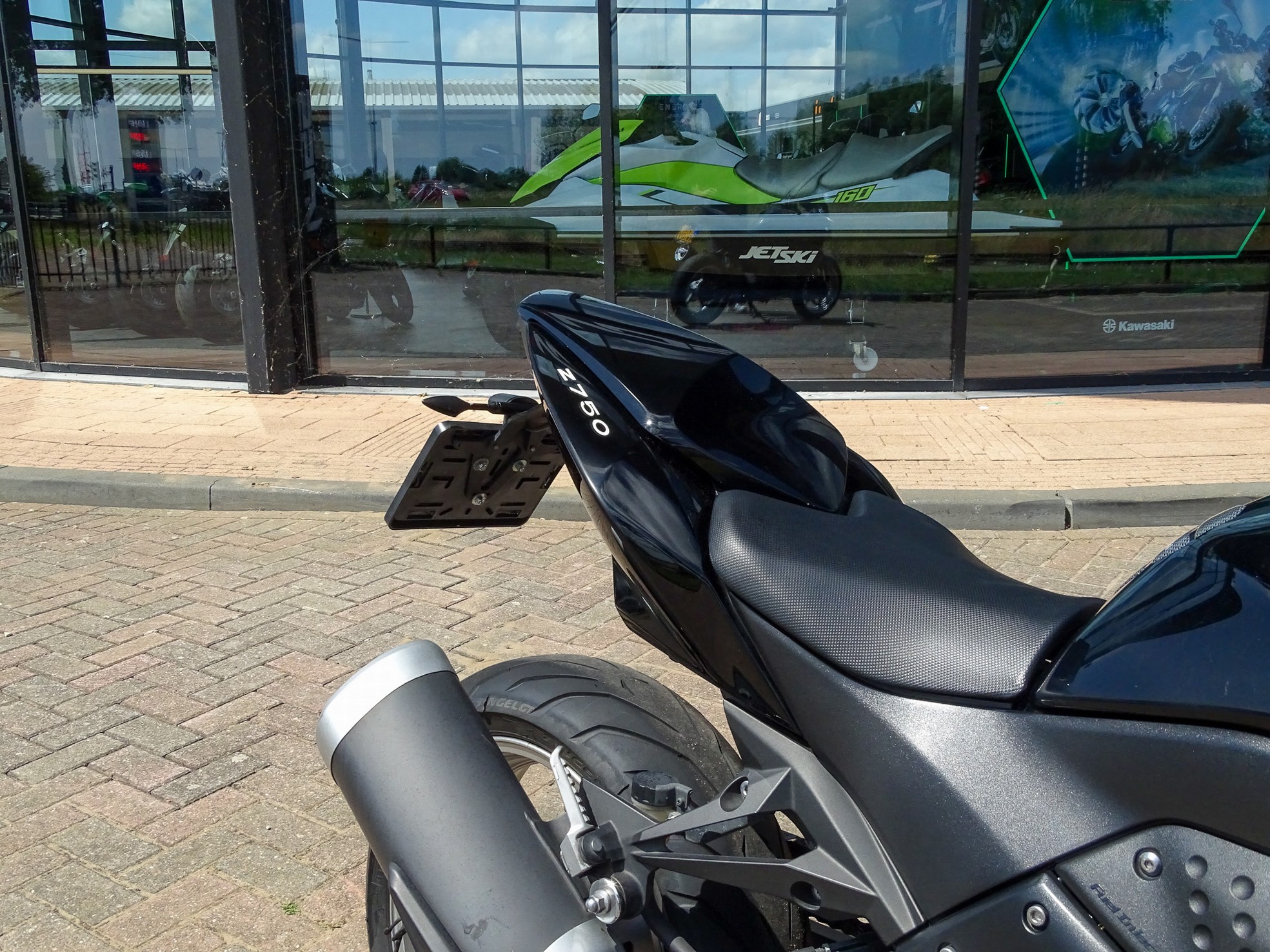 KAWASAKI Z750