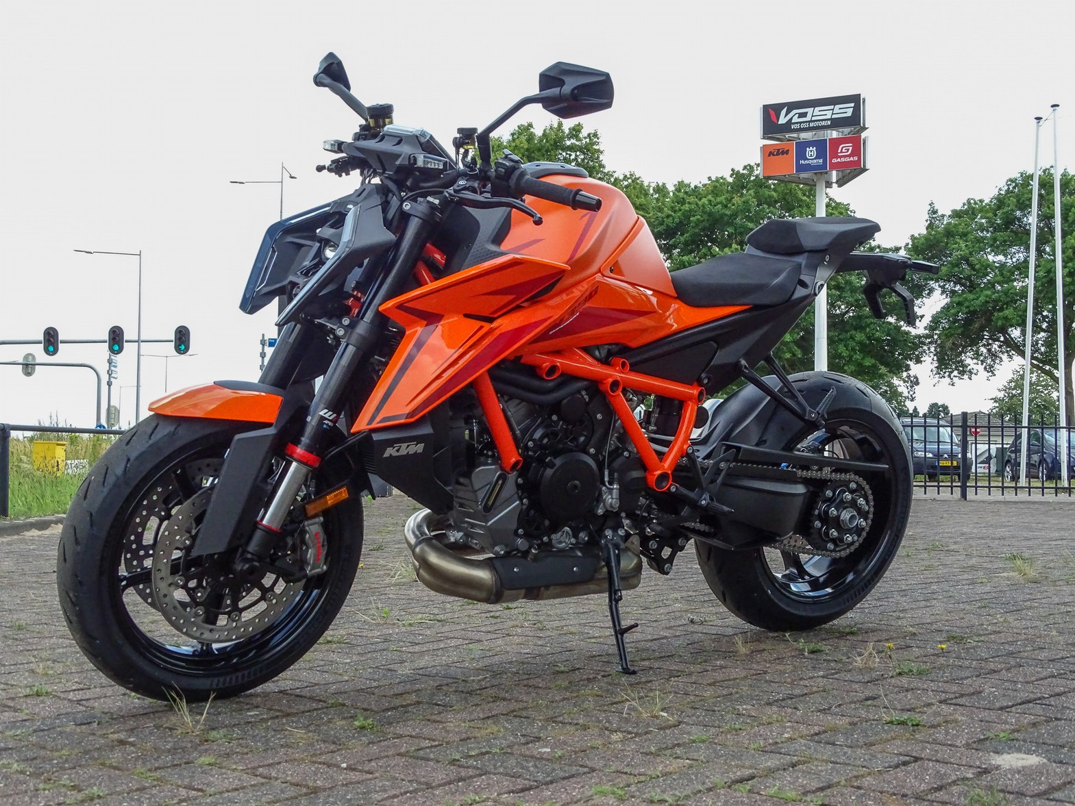 KTM 1390 SUPER DUKE R