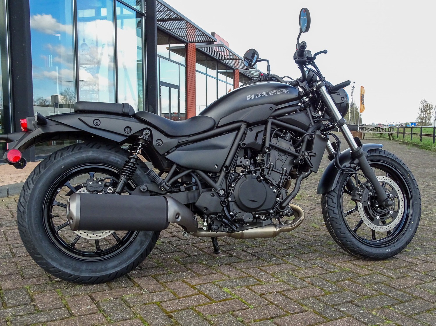 KAWASAKI ELIMINATOR 500