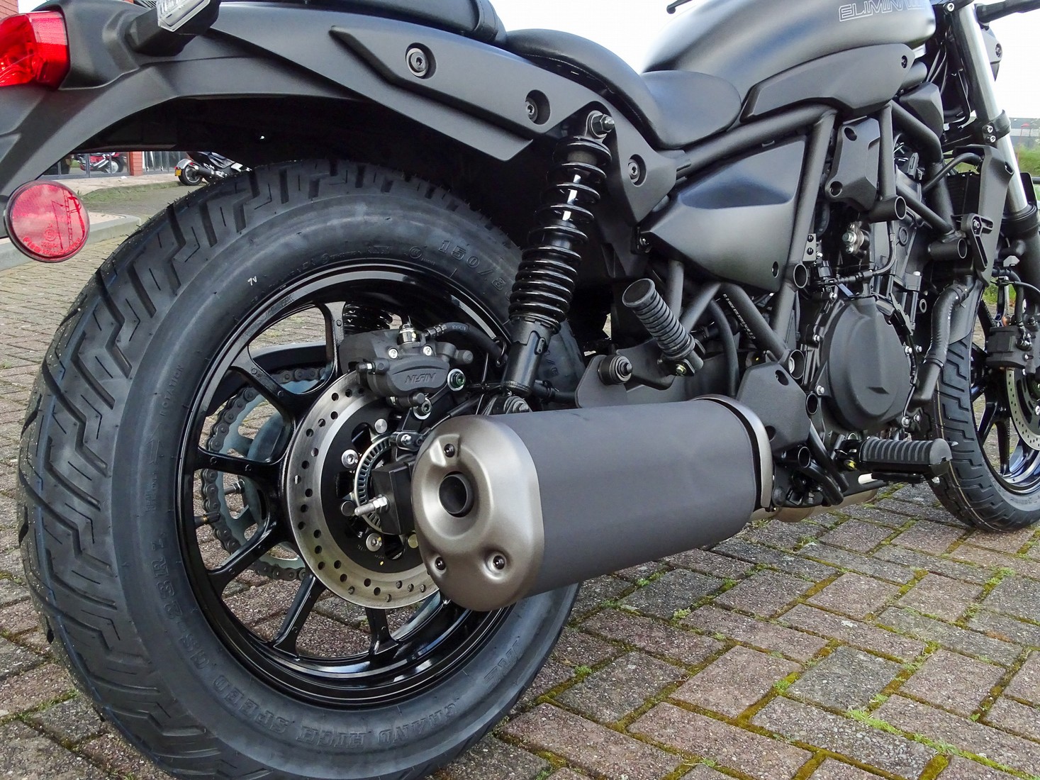 KAWASAKI ELIMINATOR 500