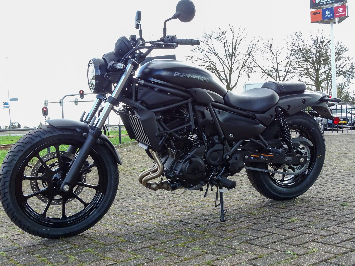 KAWASAKI ELIMINATOR 500