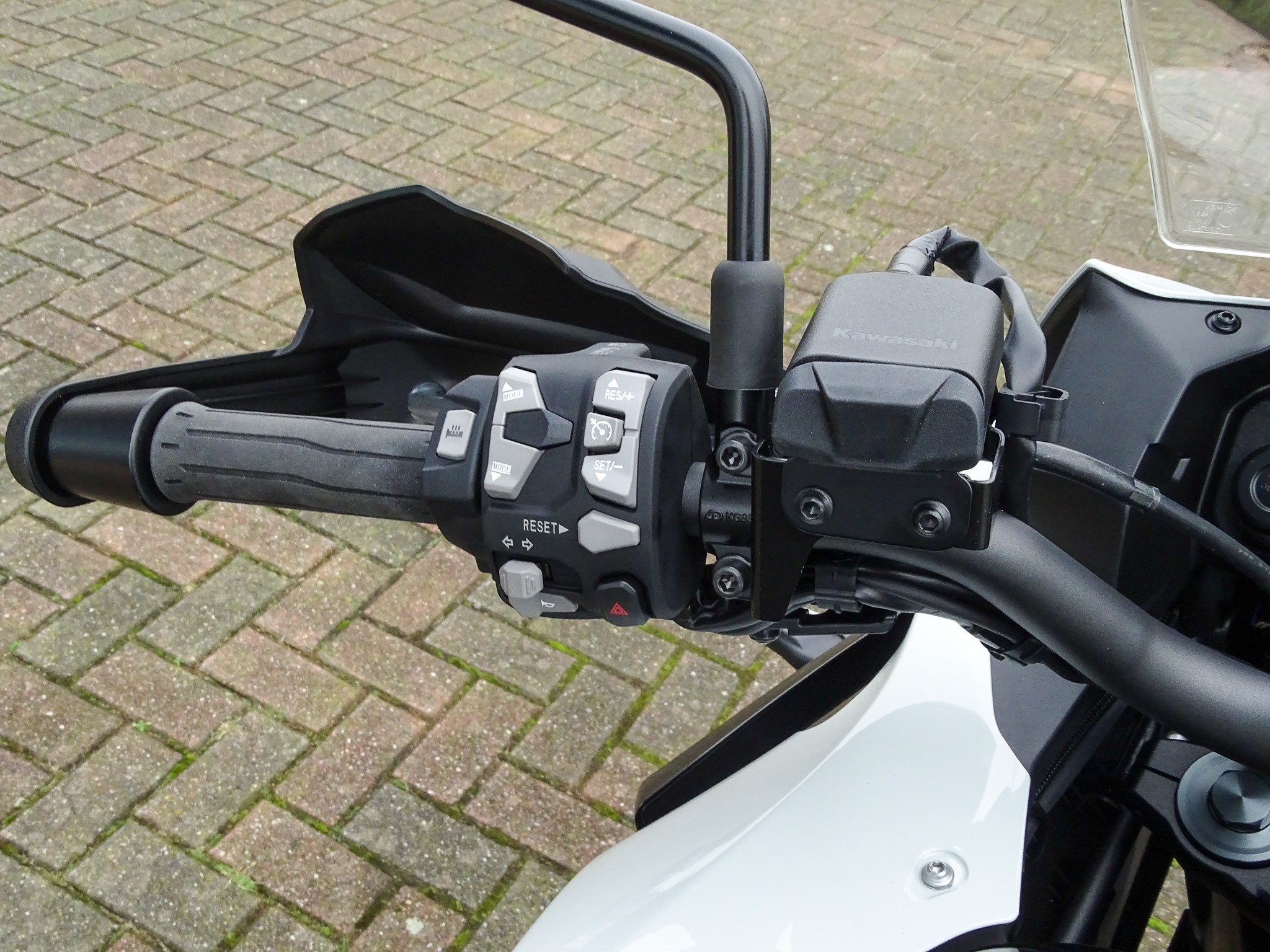 KAWASAKI VERSYS 1100 S