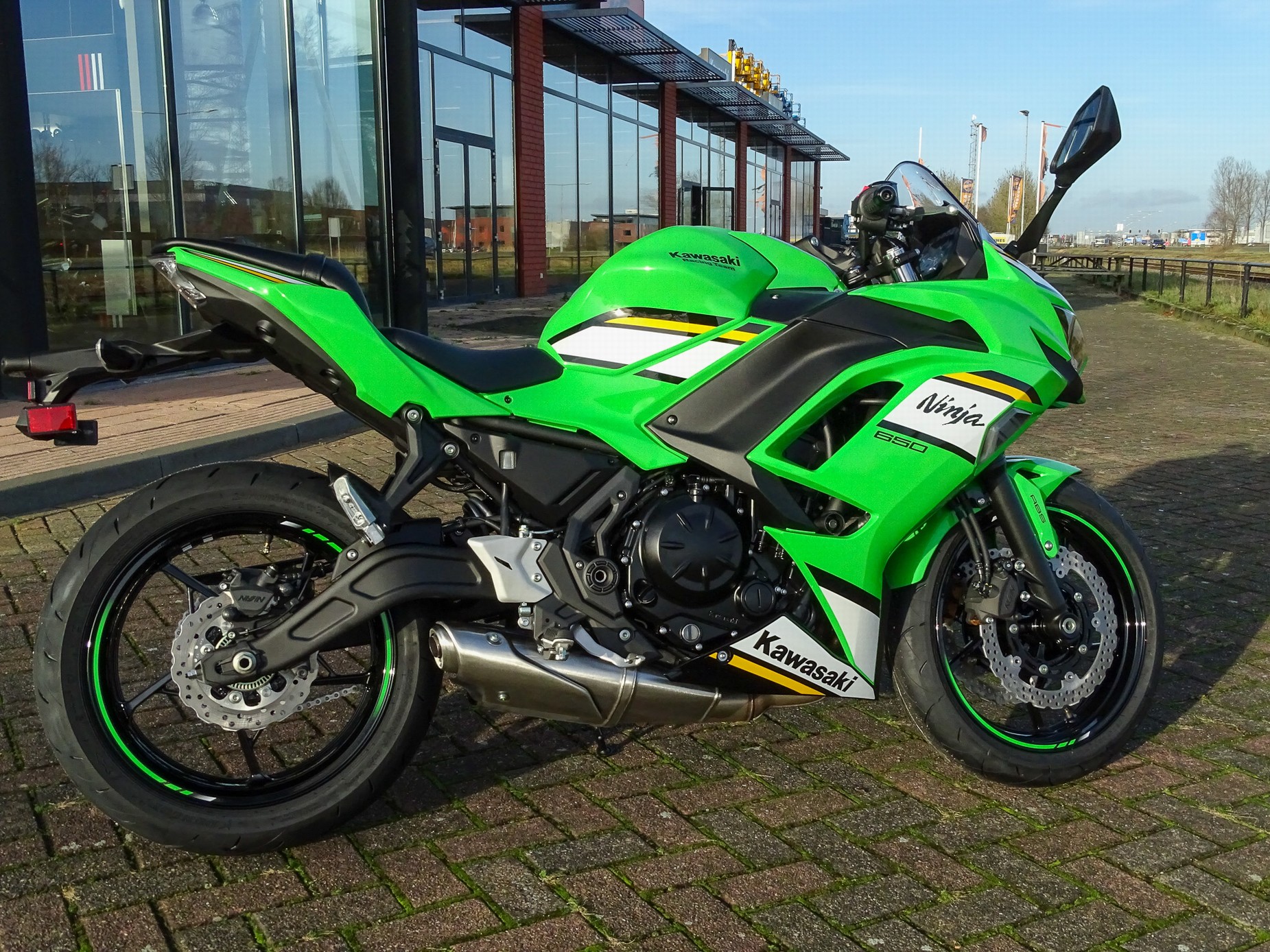 KAWASAKI NINJA 650 KRT EDITION