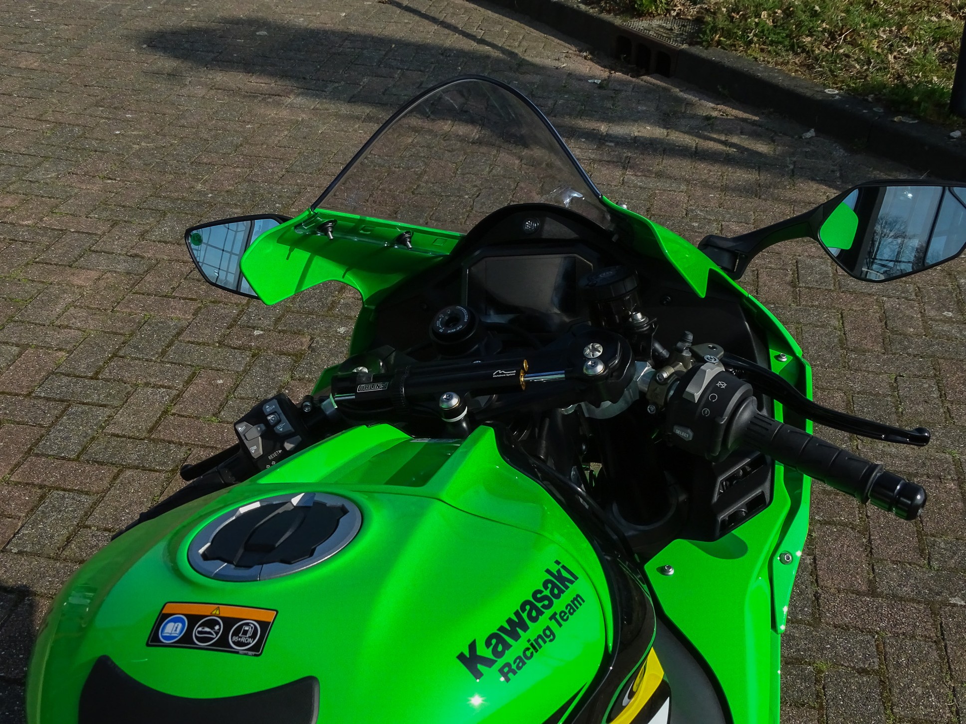 KAWASAKI - ZX-10R