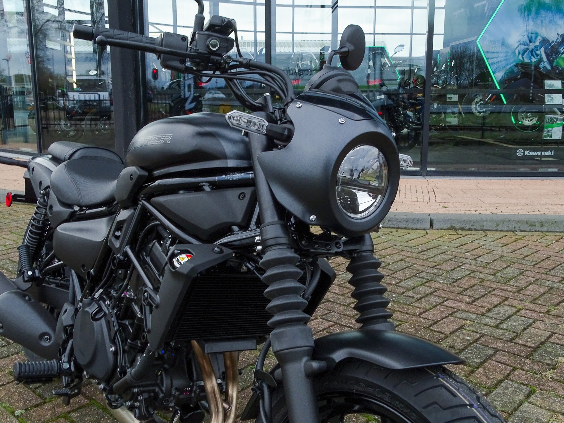 KAWASAKI - ELIMINATOR 500 SE
