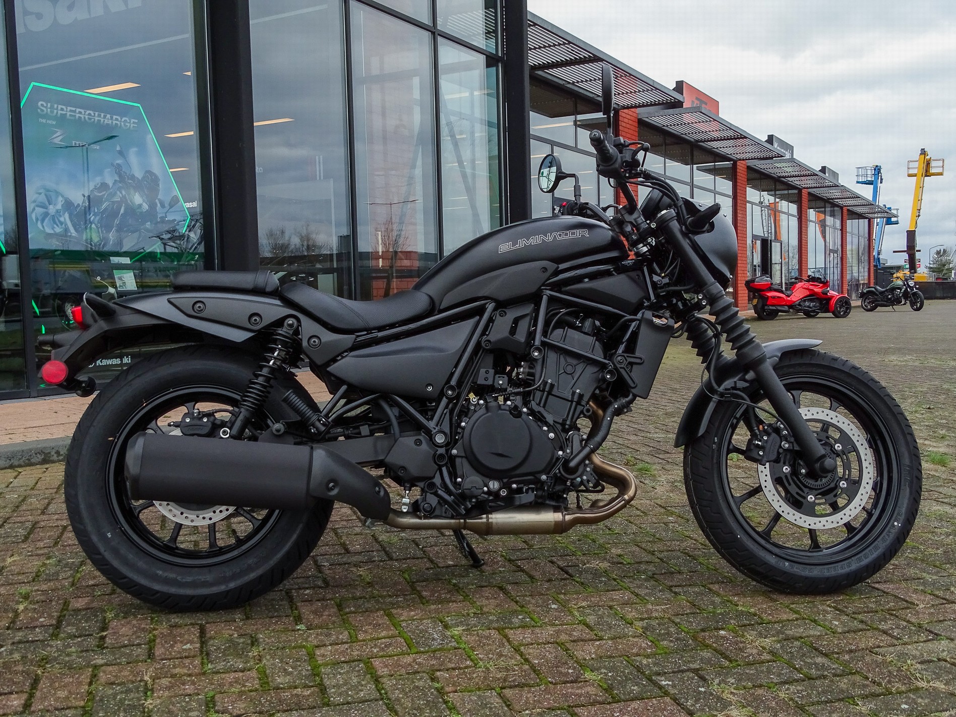 KAWASAKI - ELIMINATOR 500 SE
