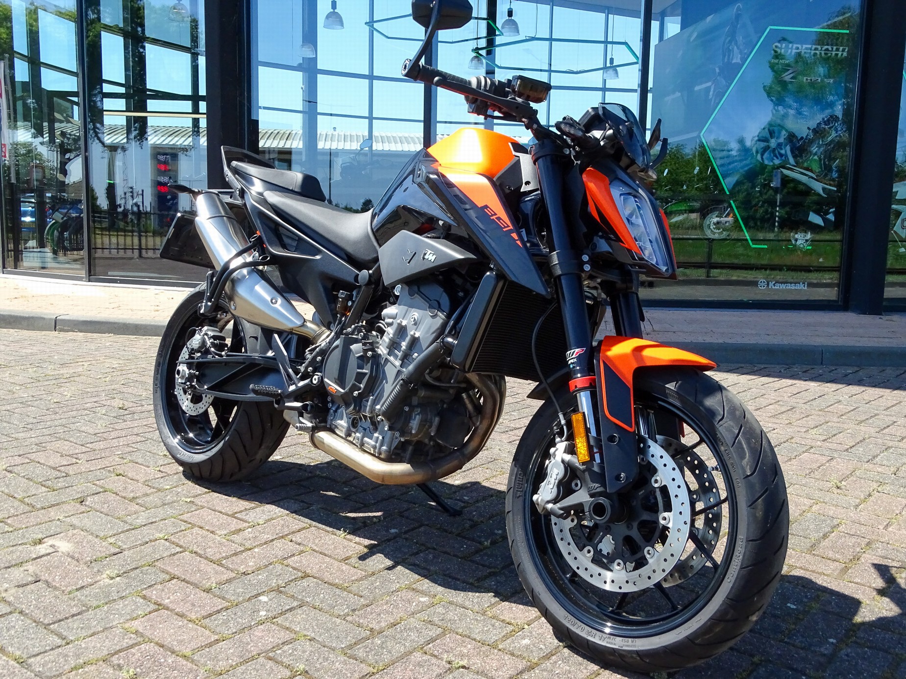 KTM 890 DUKE