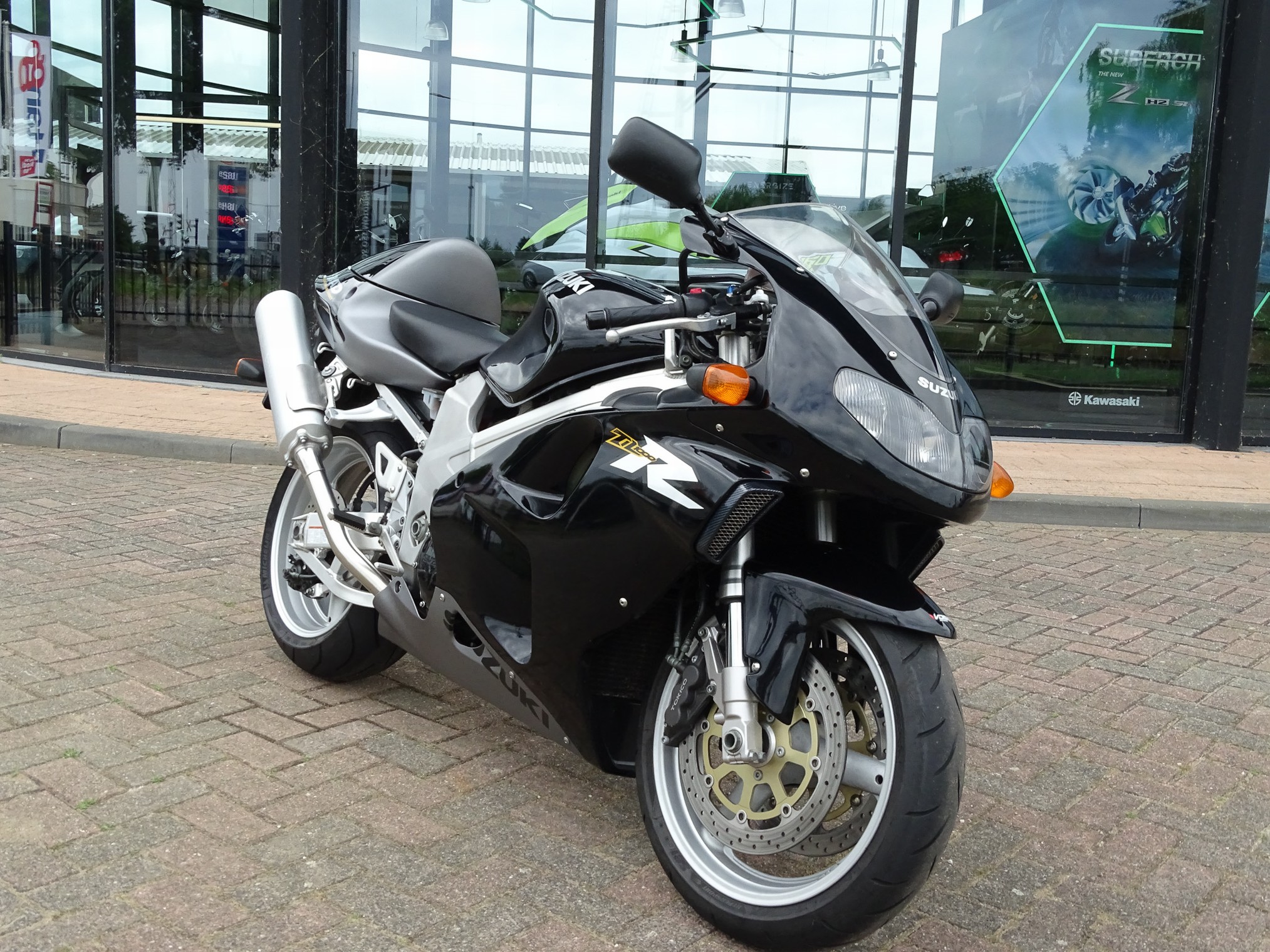 SUZUKI TL 1000R