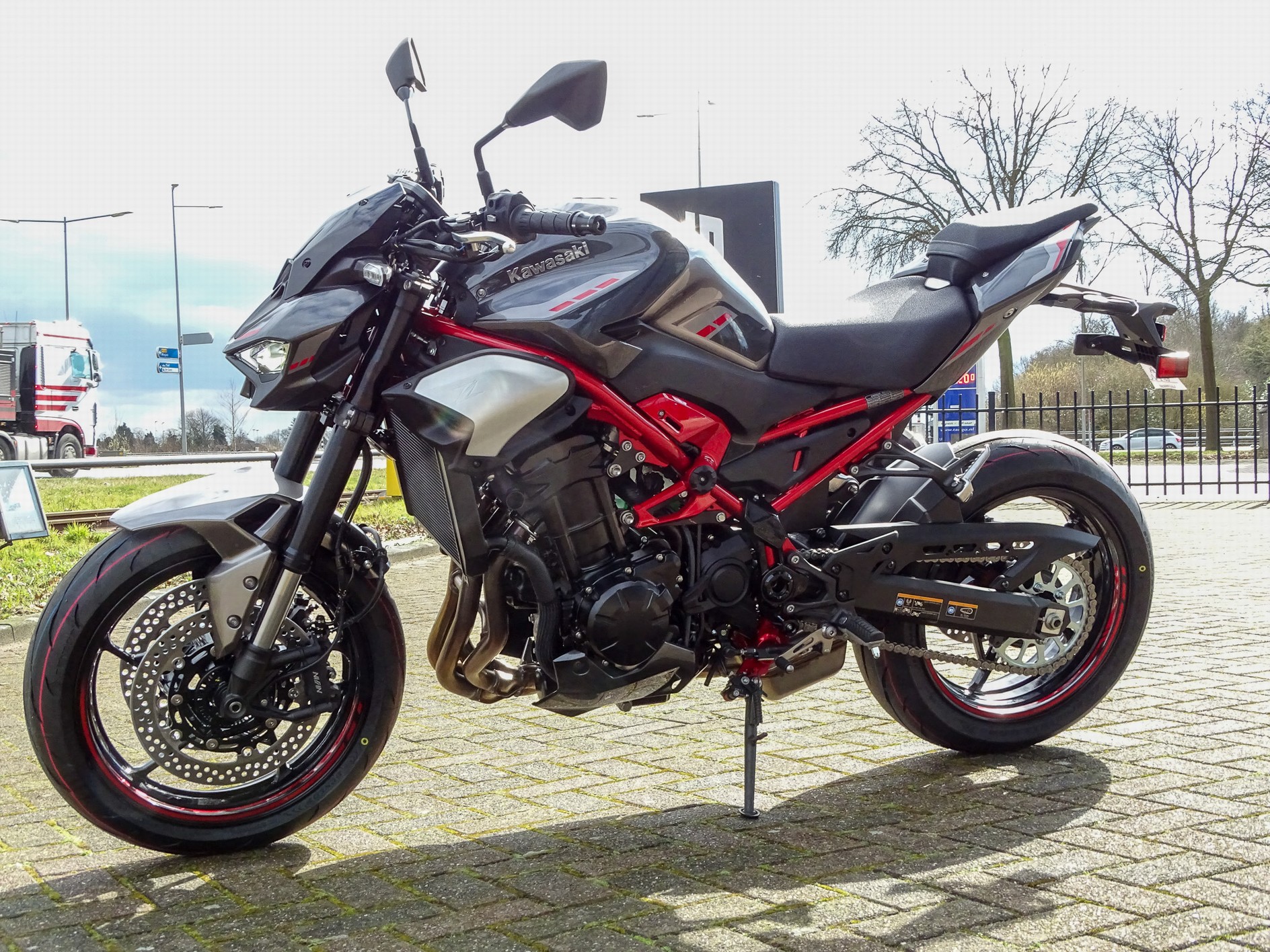 KAWASAKI Z900  70KW