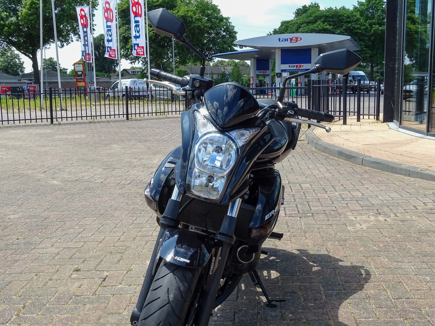 KAWASAKI ER-6N ABS