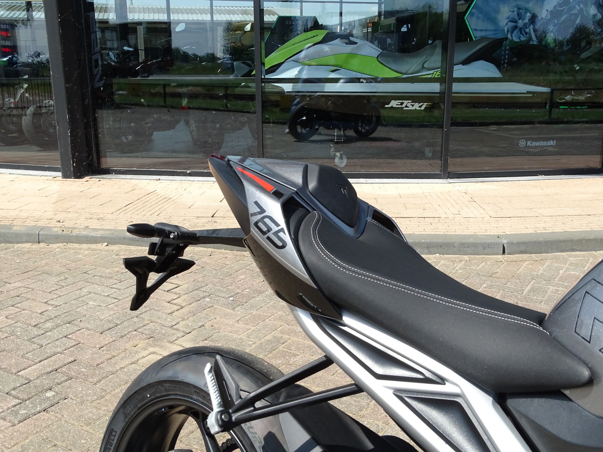 TRIUMPH STREET TRIPLE RS