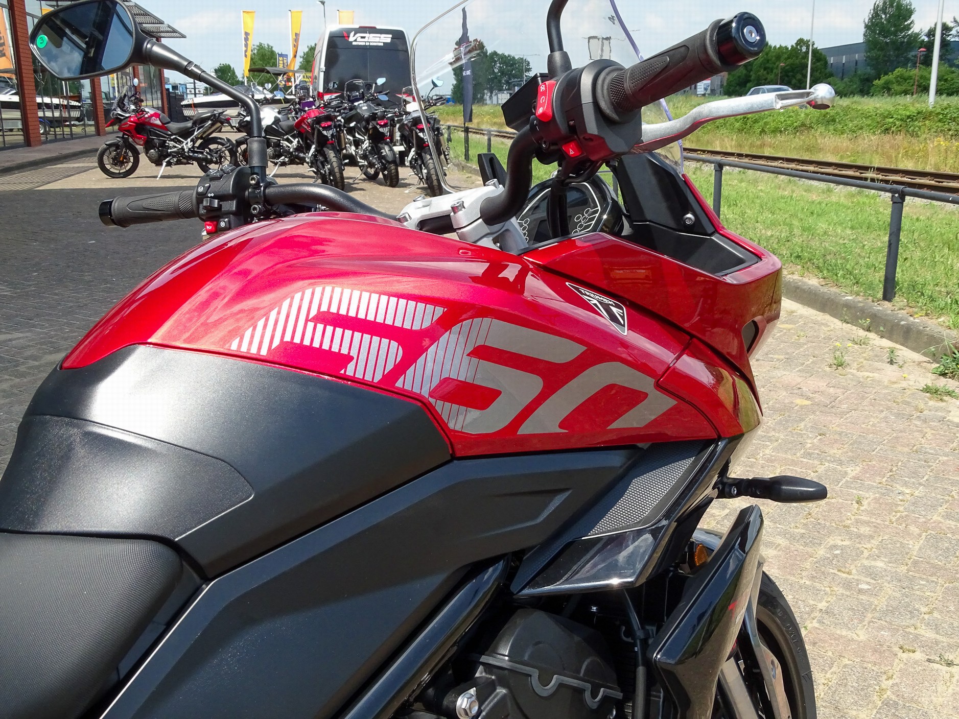 TRIUMPH TIGER SPORT 660