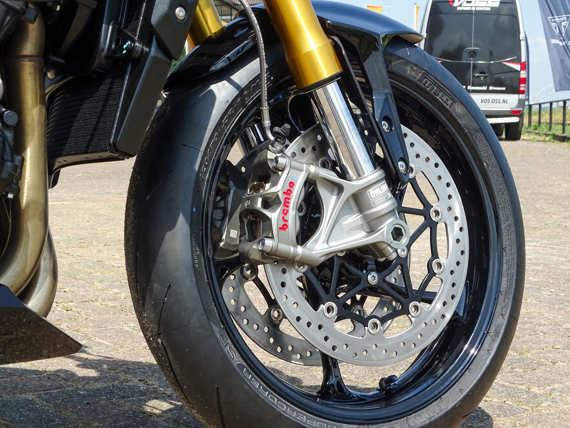 TRIUMPH SPEED TRIPLE 1200 RS