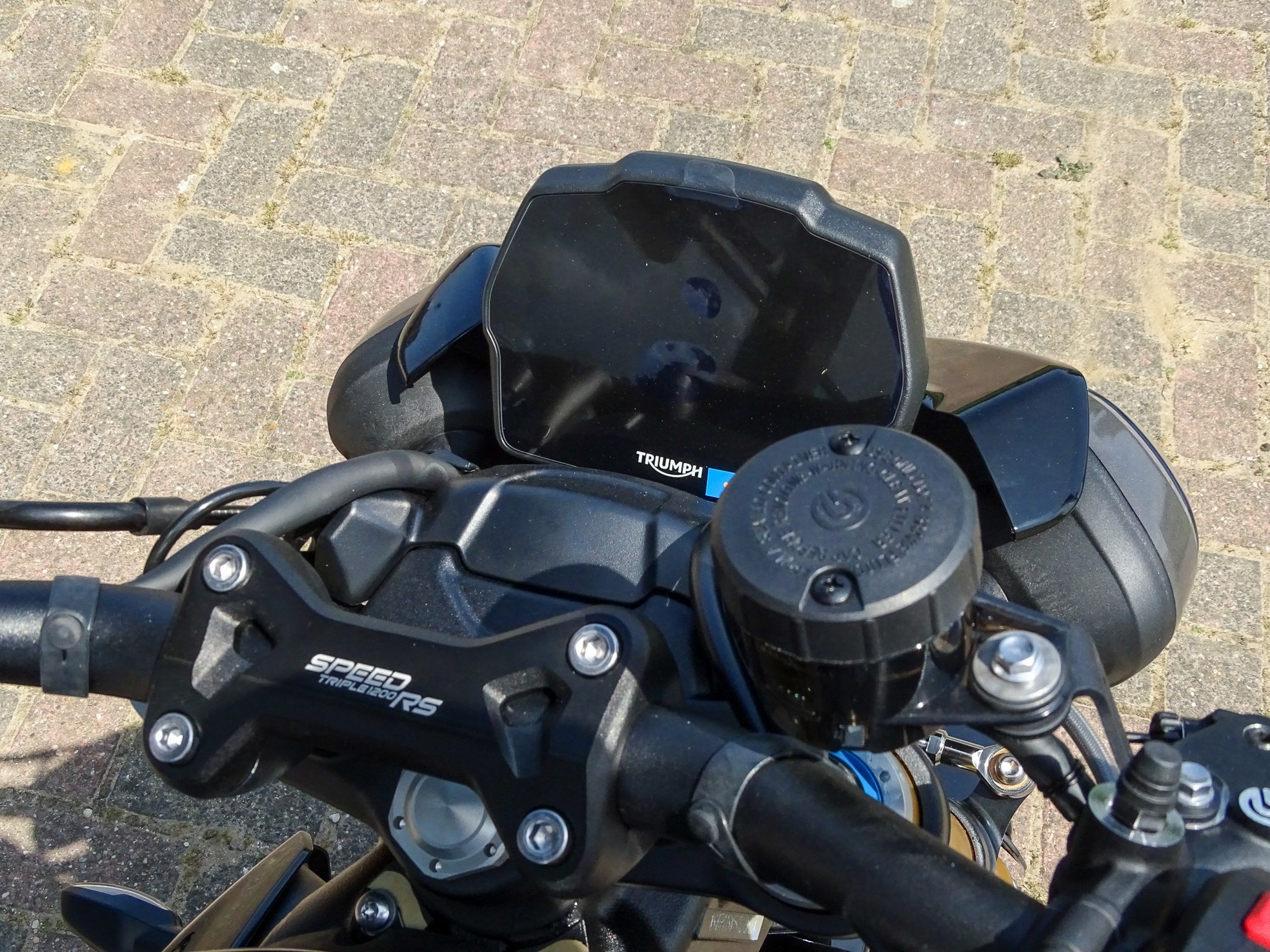 TRIUMPH SPEED TRIPLE 1200 RS