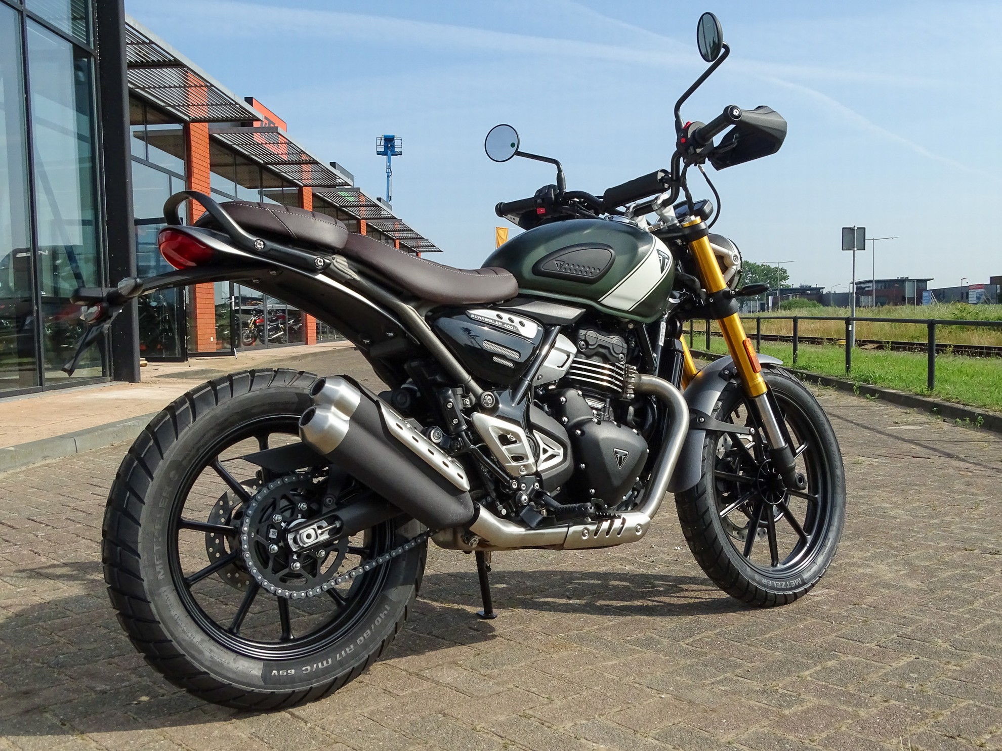TRIUMPH SCRAMBLER 400 X