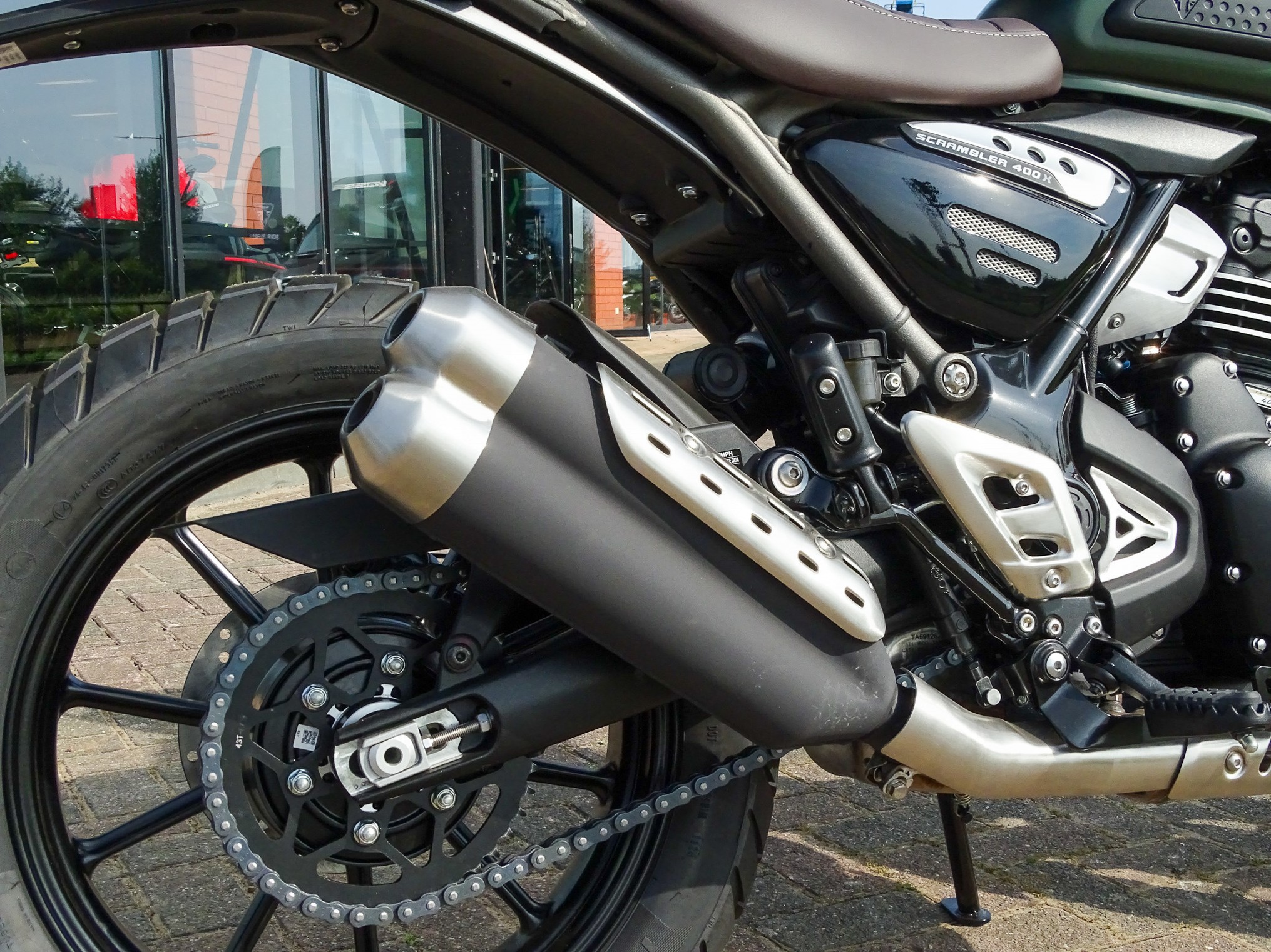 TRIUMPH SCRAMBLER 400 X