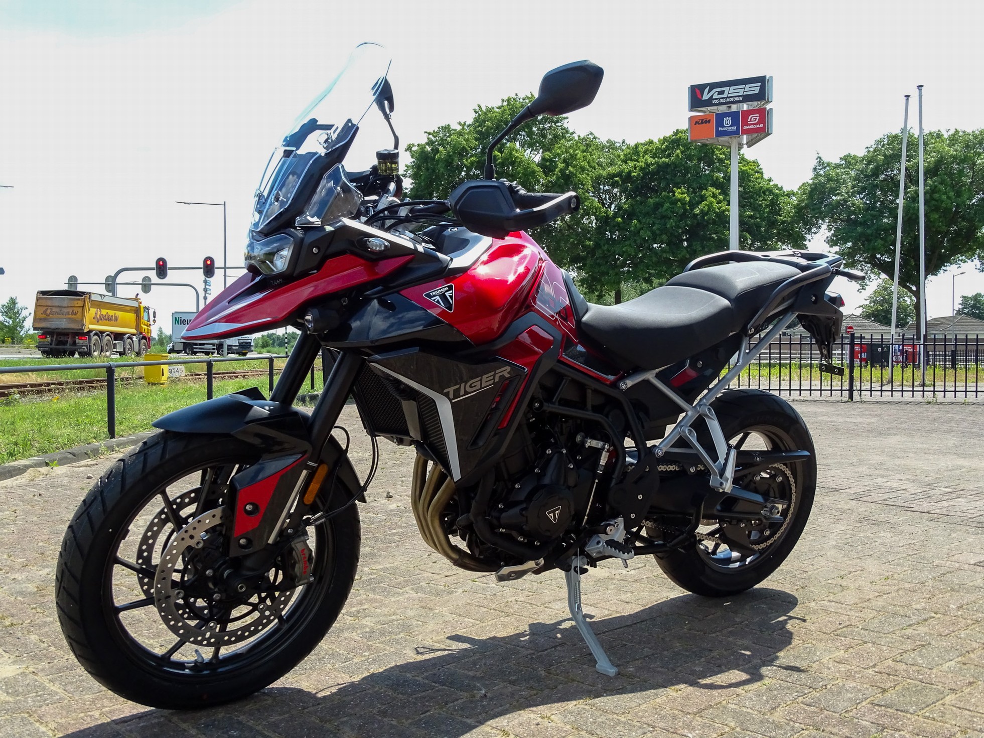 TRIUMPH TIGER 900 GT PRO