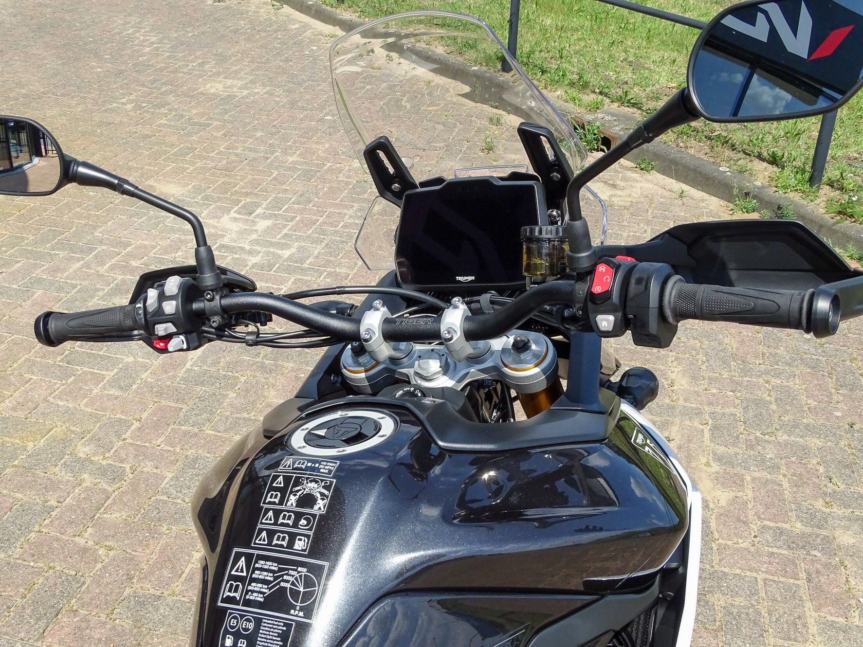 TRIUMPH TIGER 900 RALLY PRO