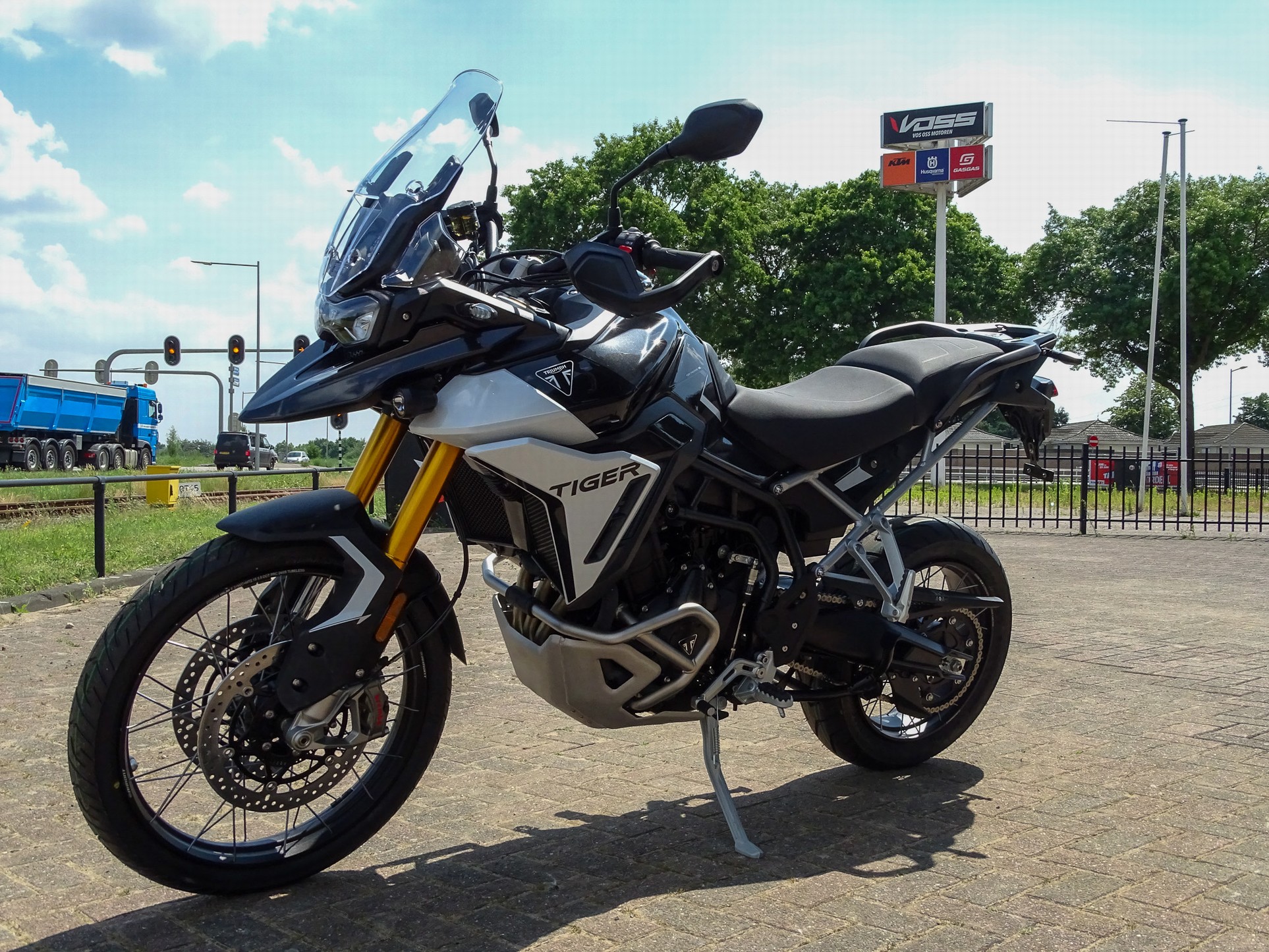 TRIUMPH TIGER 900 RALLY PRO