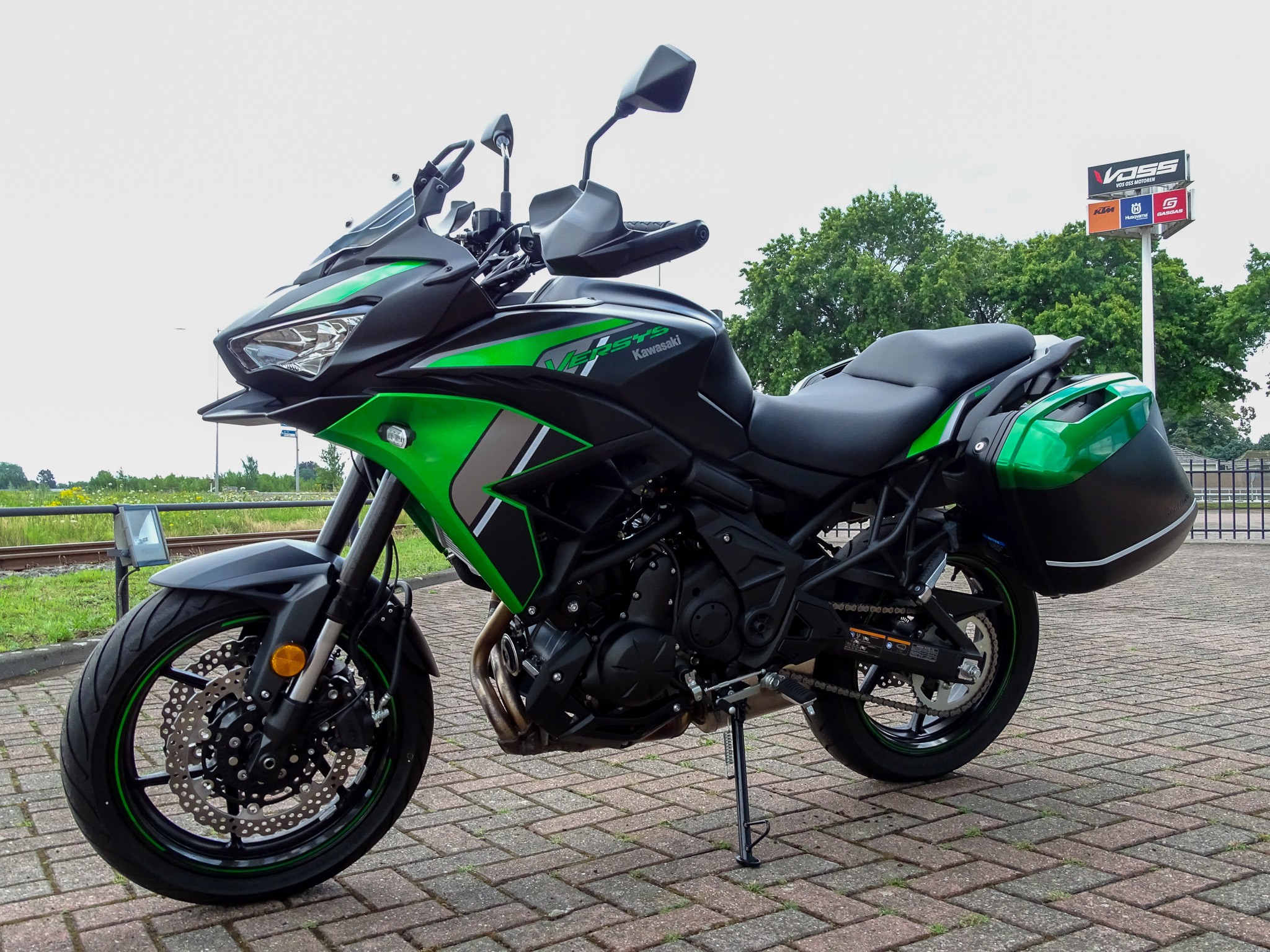 KAWASAKI VERSYS 650