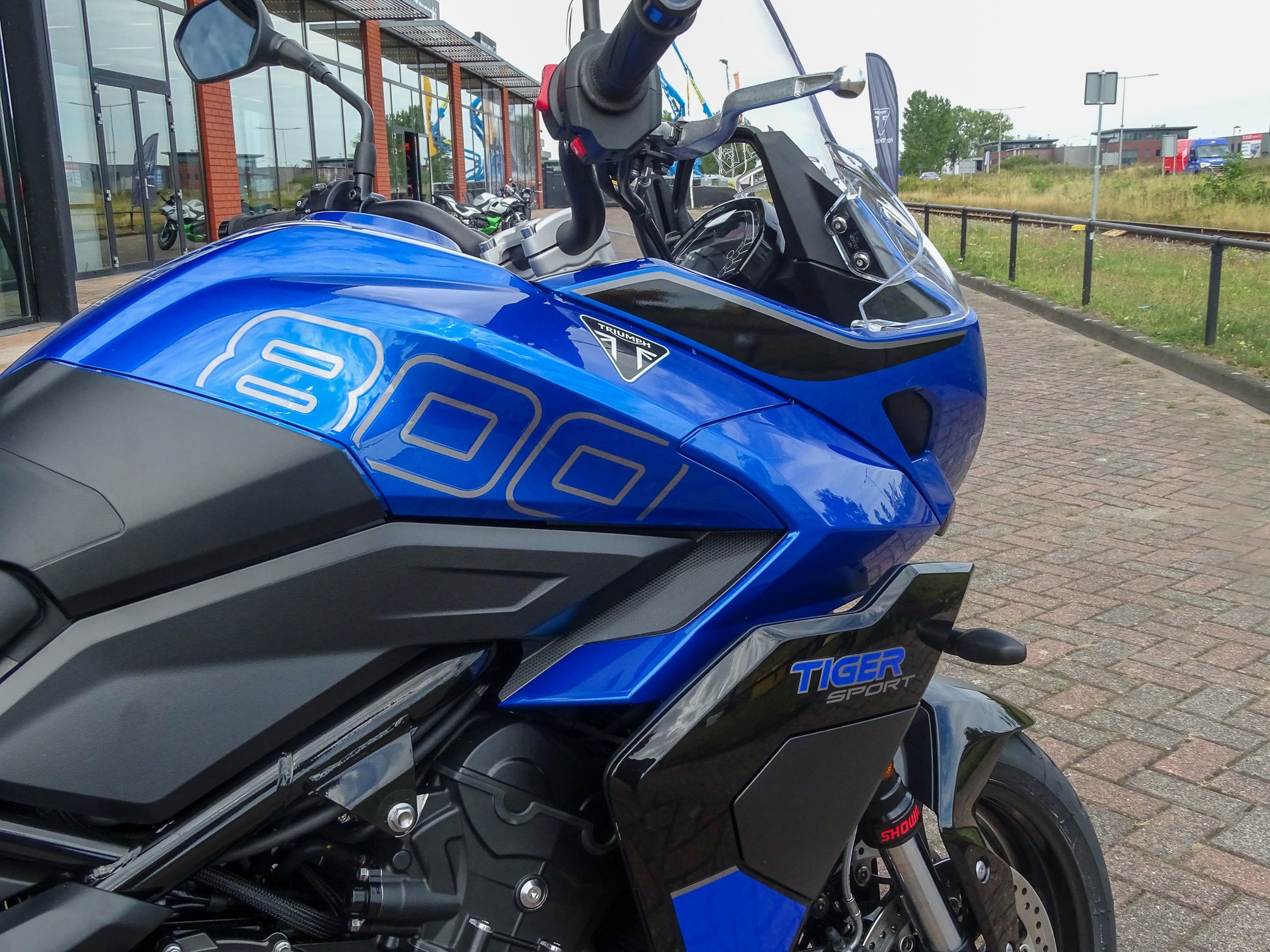 TRIUMPH TIGER SPORT 800