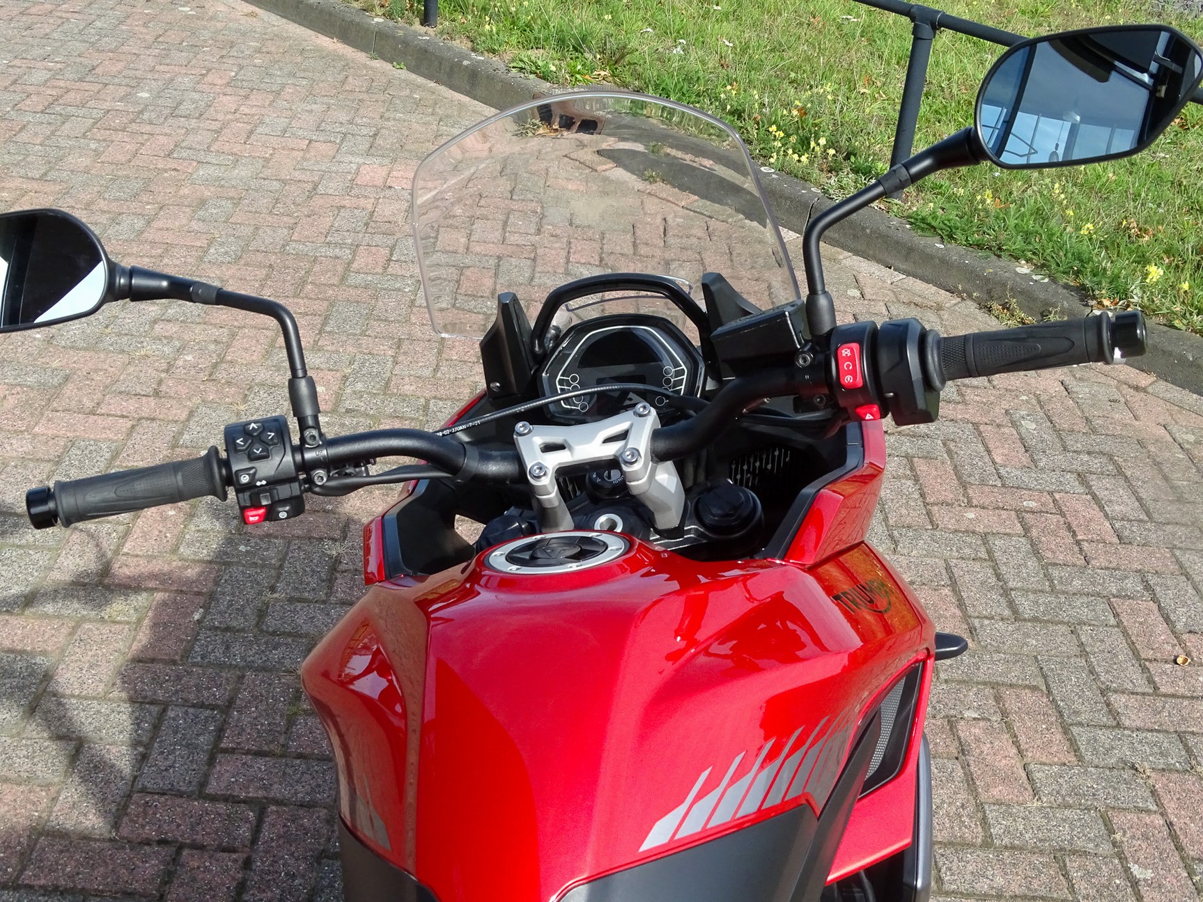 TRIUMPH TIGER SPORT 660