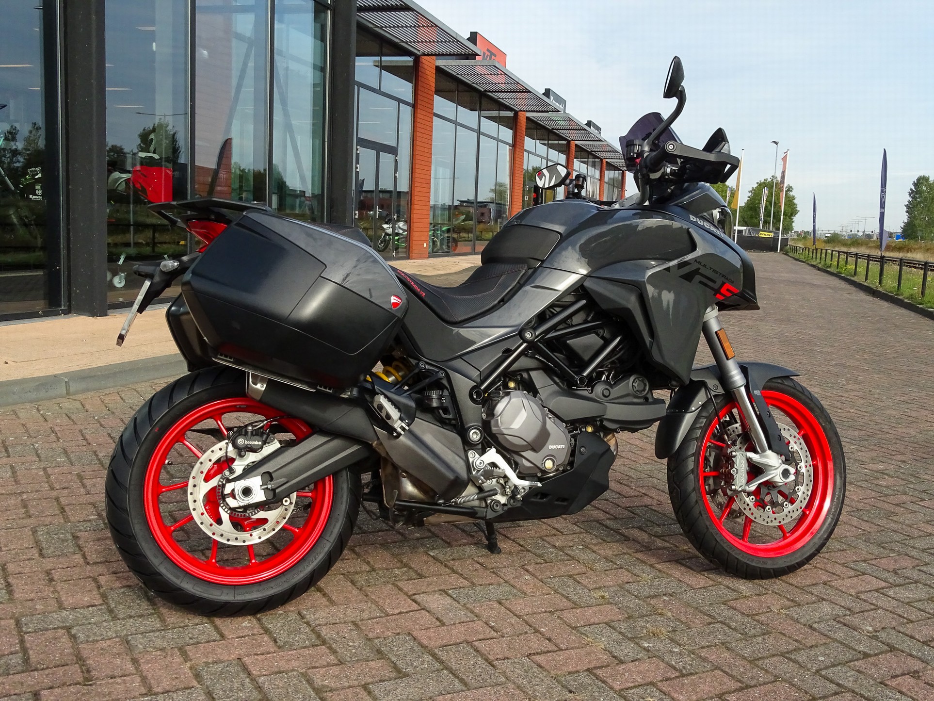 DUCATI MULTISTRADA V2 S