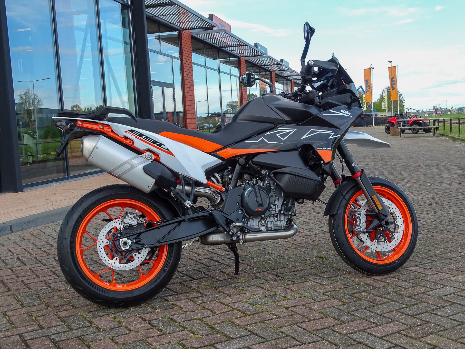 KTM 890 SMT