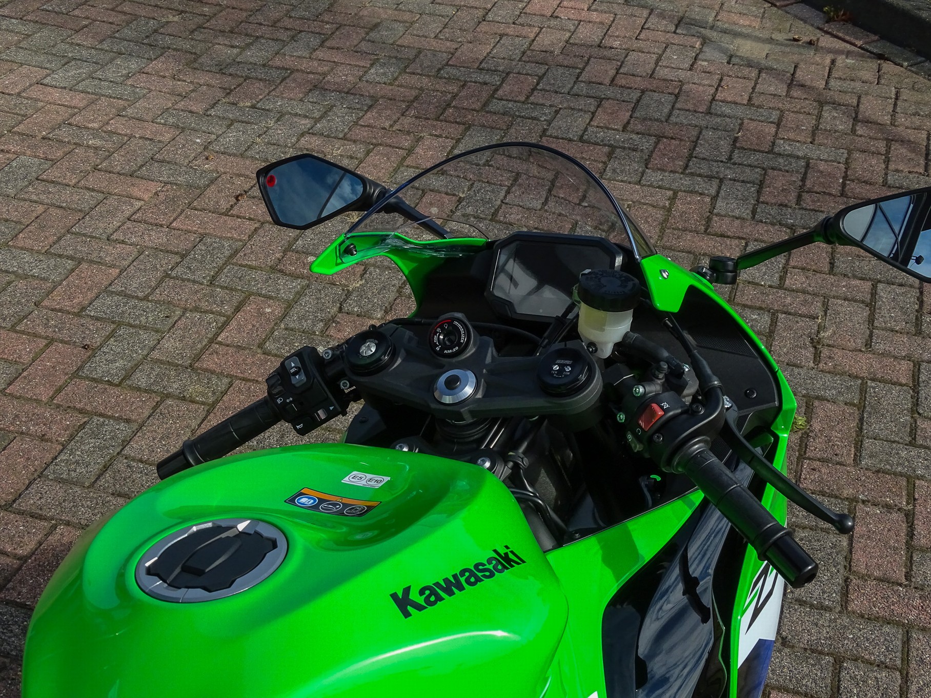 KAWASAKI ZX-6R KRT