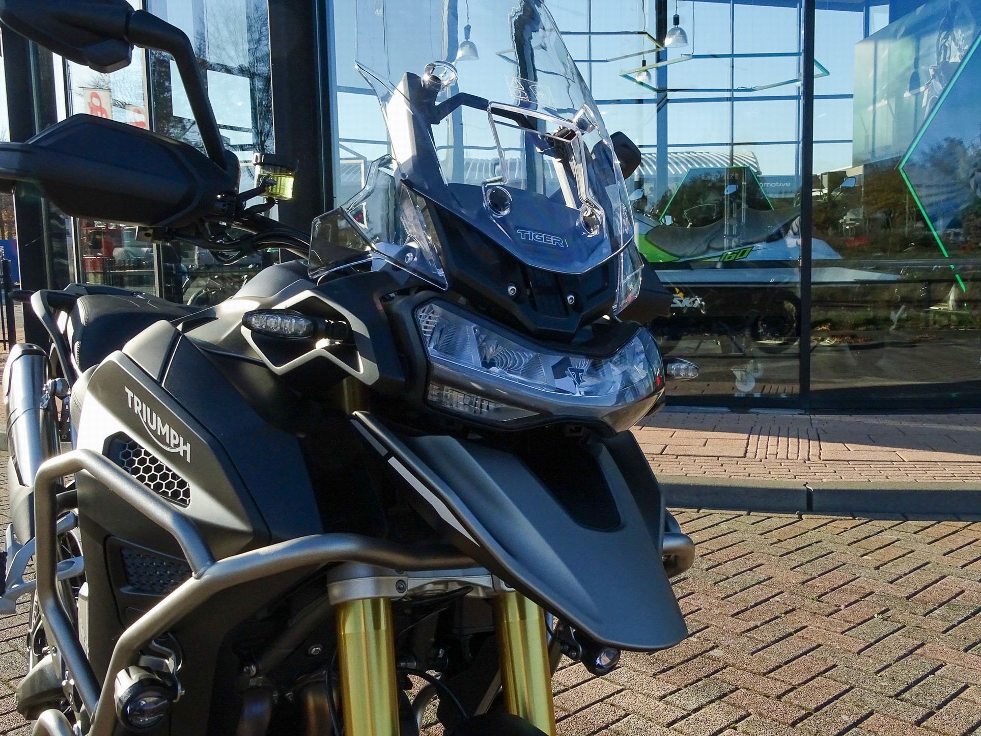 TRIUMPH TIGER 1200 RALLY EXPLORER