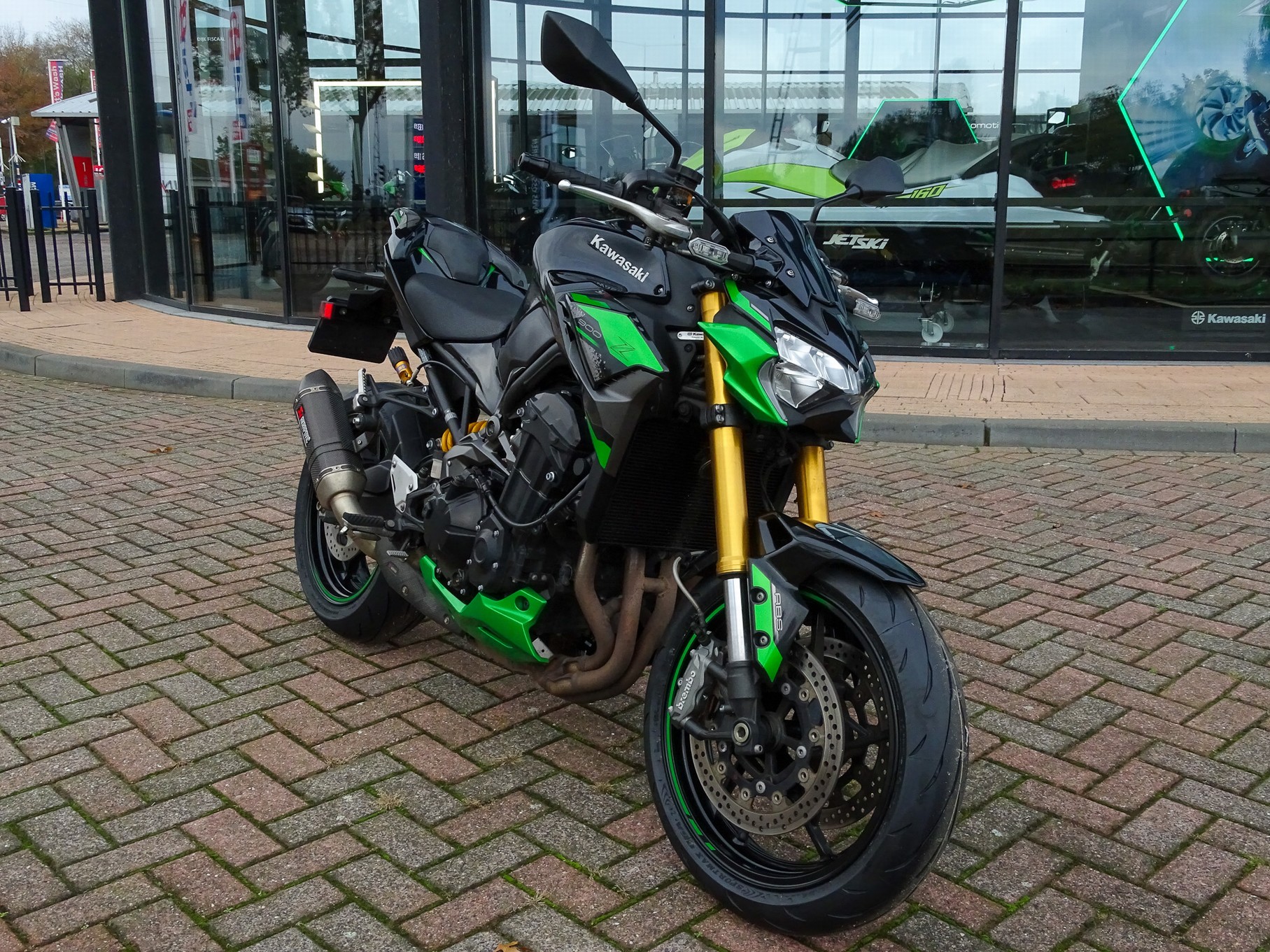 KAWASAKI Z900 SE PERFORMANCE
